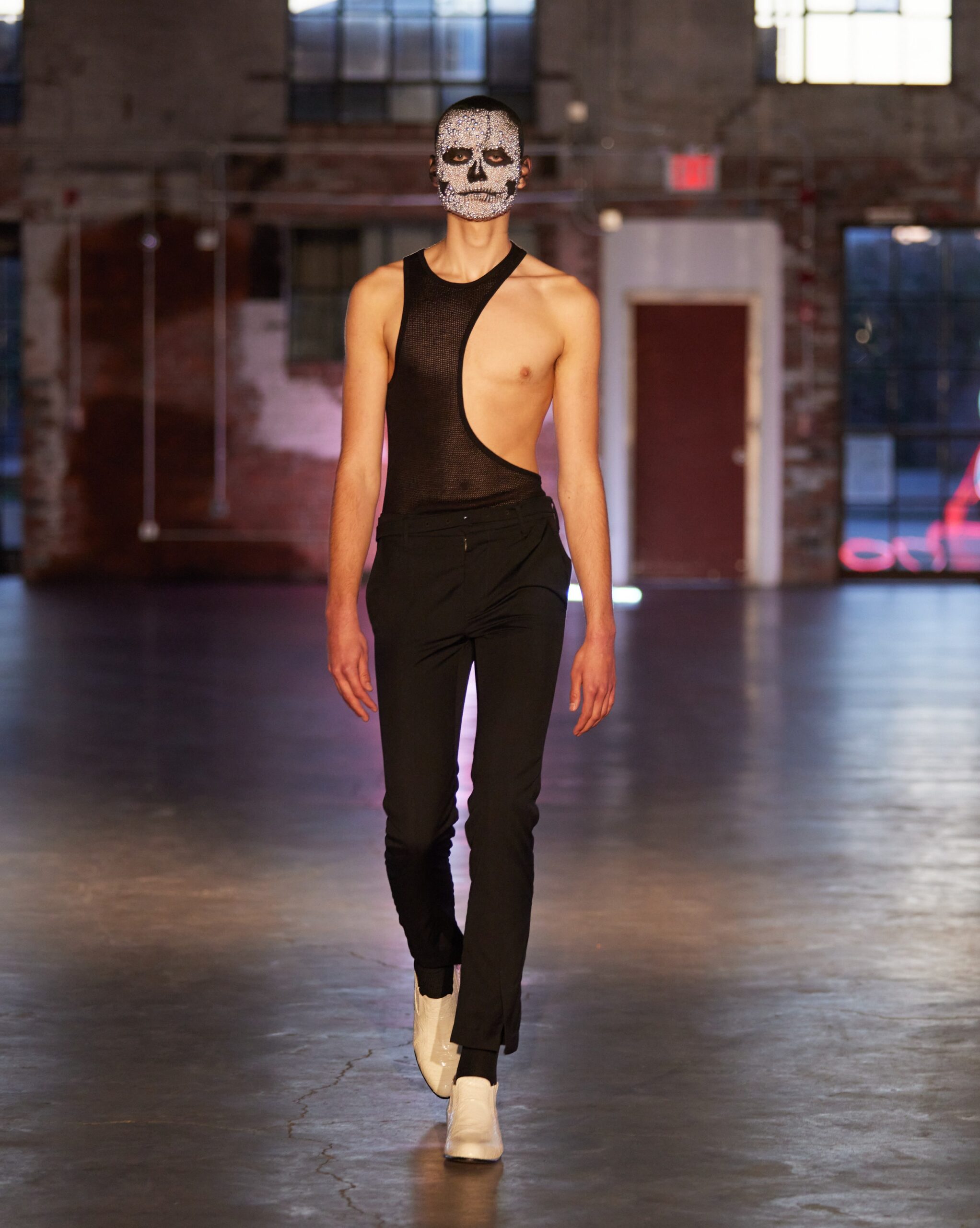 LRS S/S 23 Look 8
