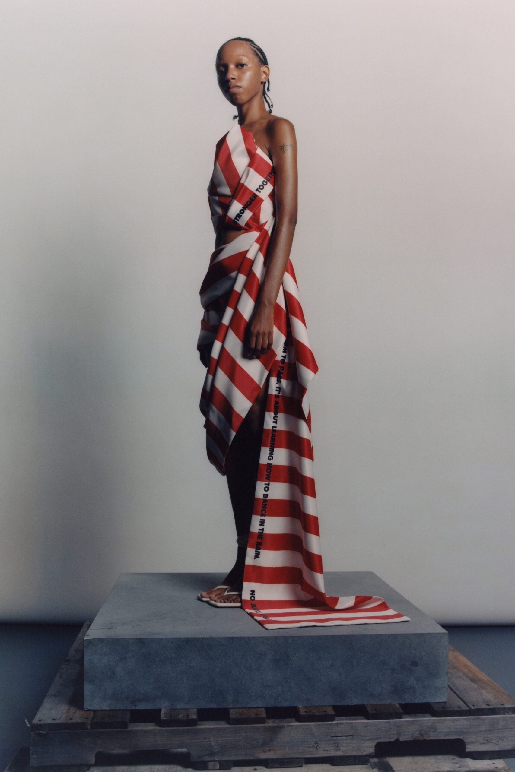 LRS S/S 21 Look 9