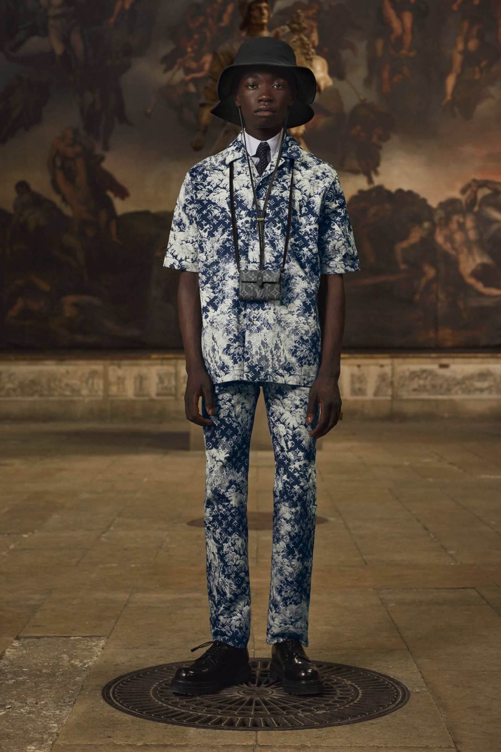 Louis Vuitton Resort 21 Look 9