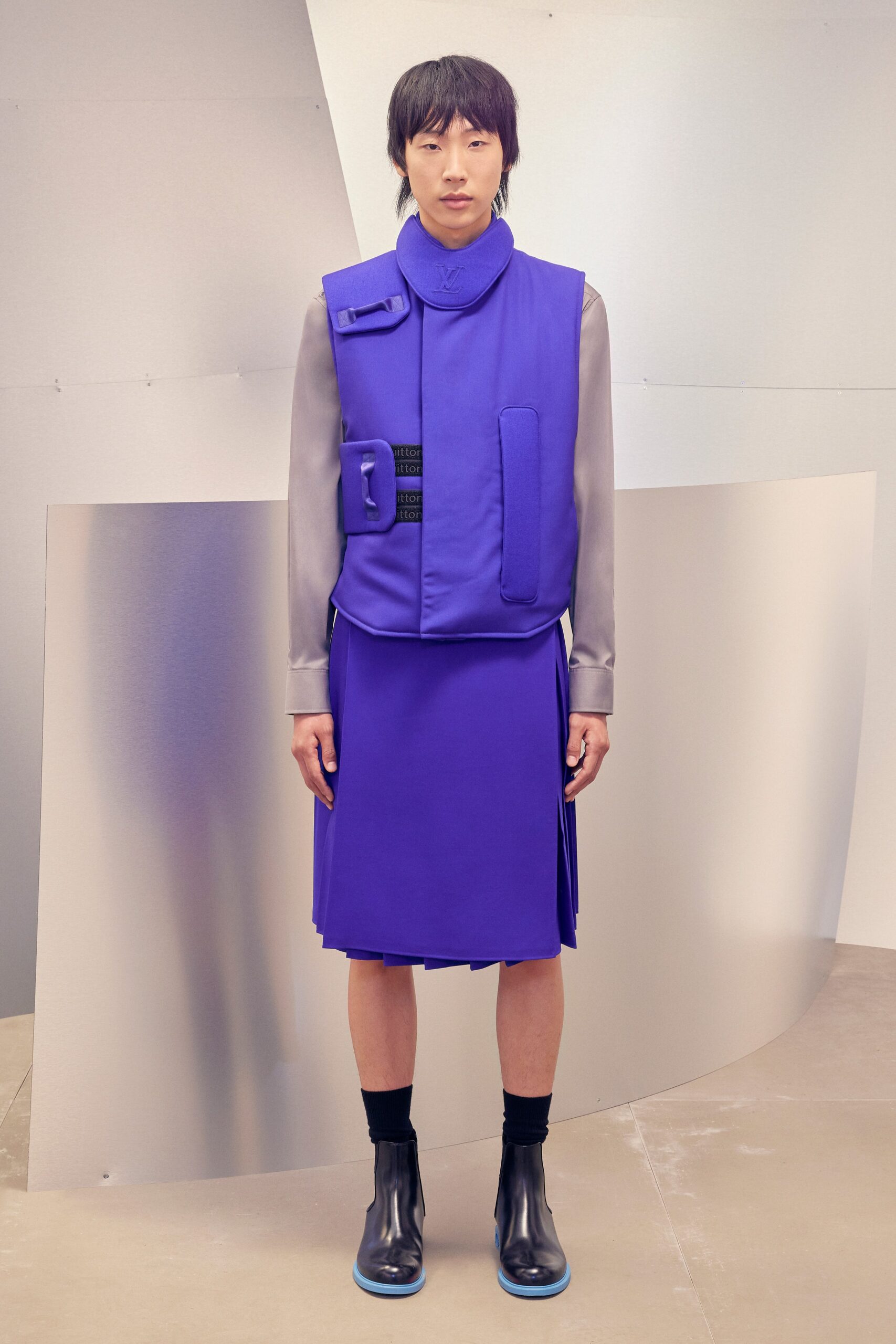 Louis Vuitton F/W 22 Look 9