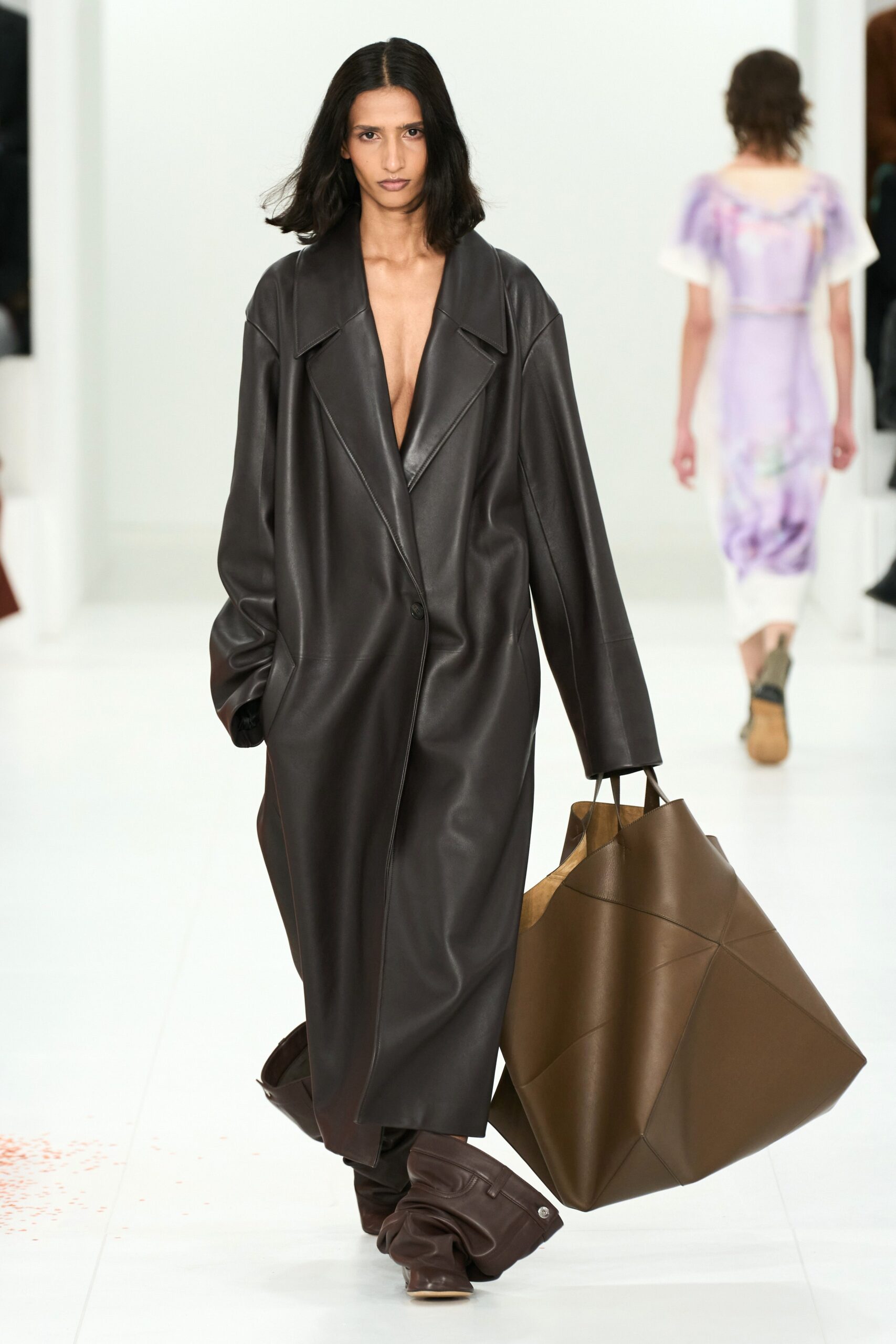 Loewe F/W 23 Look 9