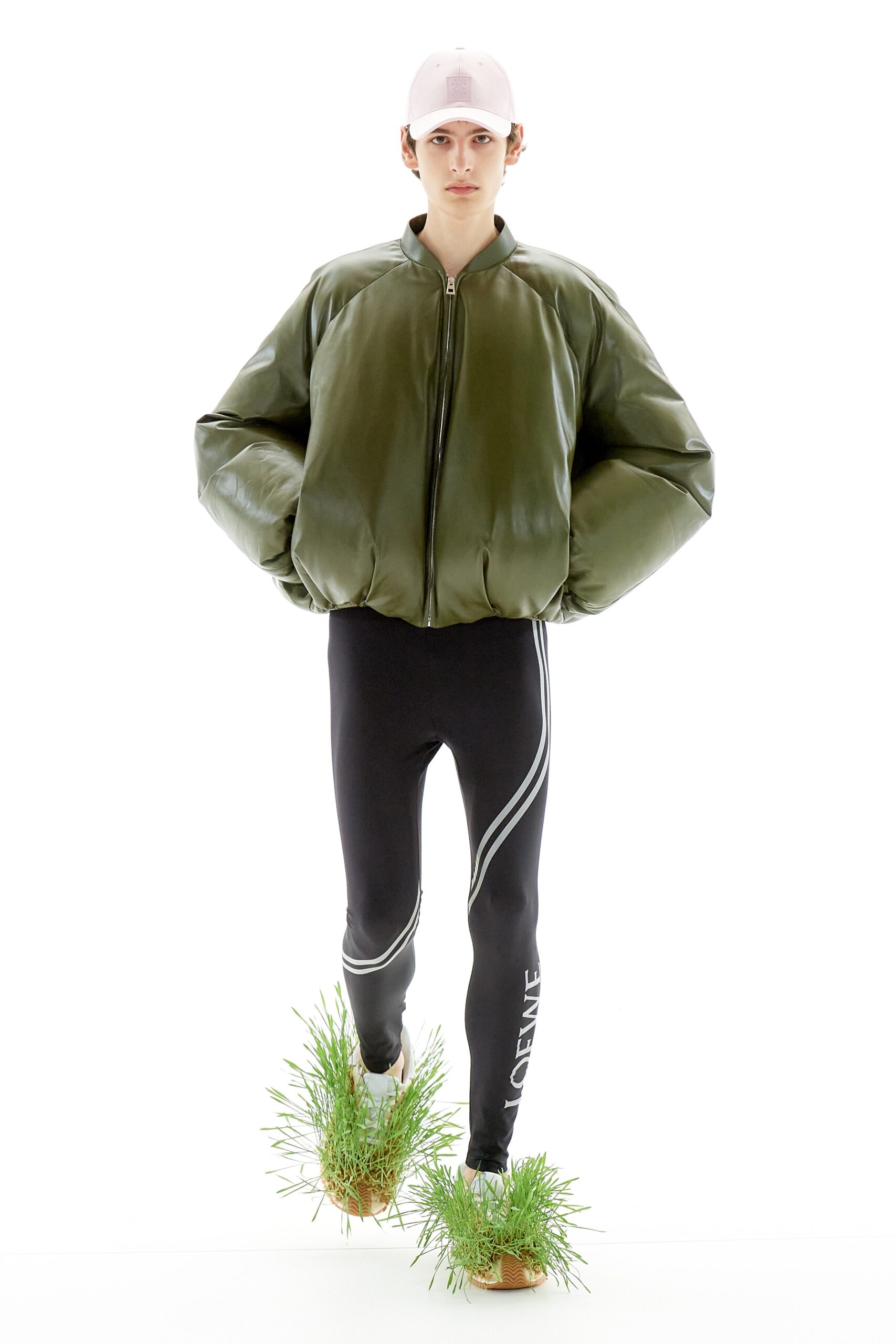 Loewe S/S 23 Menswear Look 9