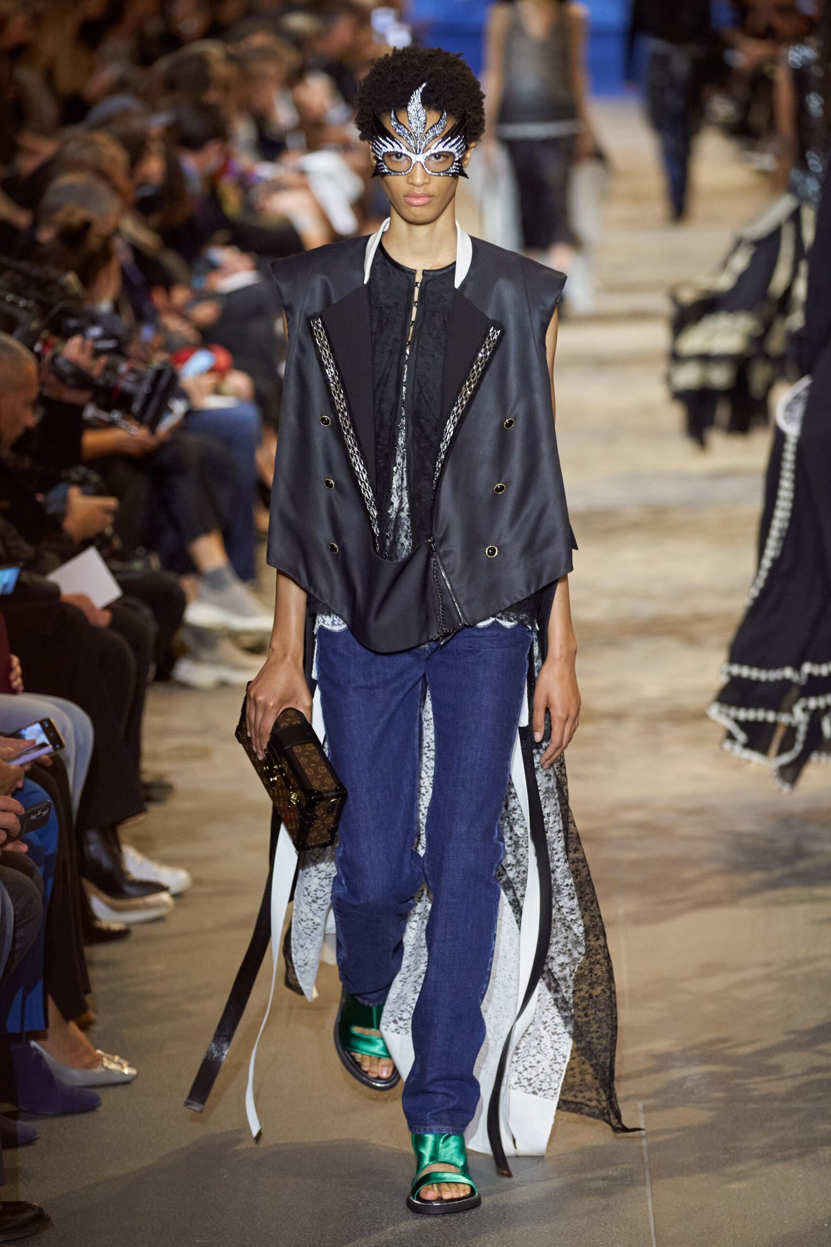 Louis Vuitton S/S 22 Look 10