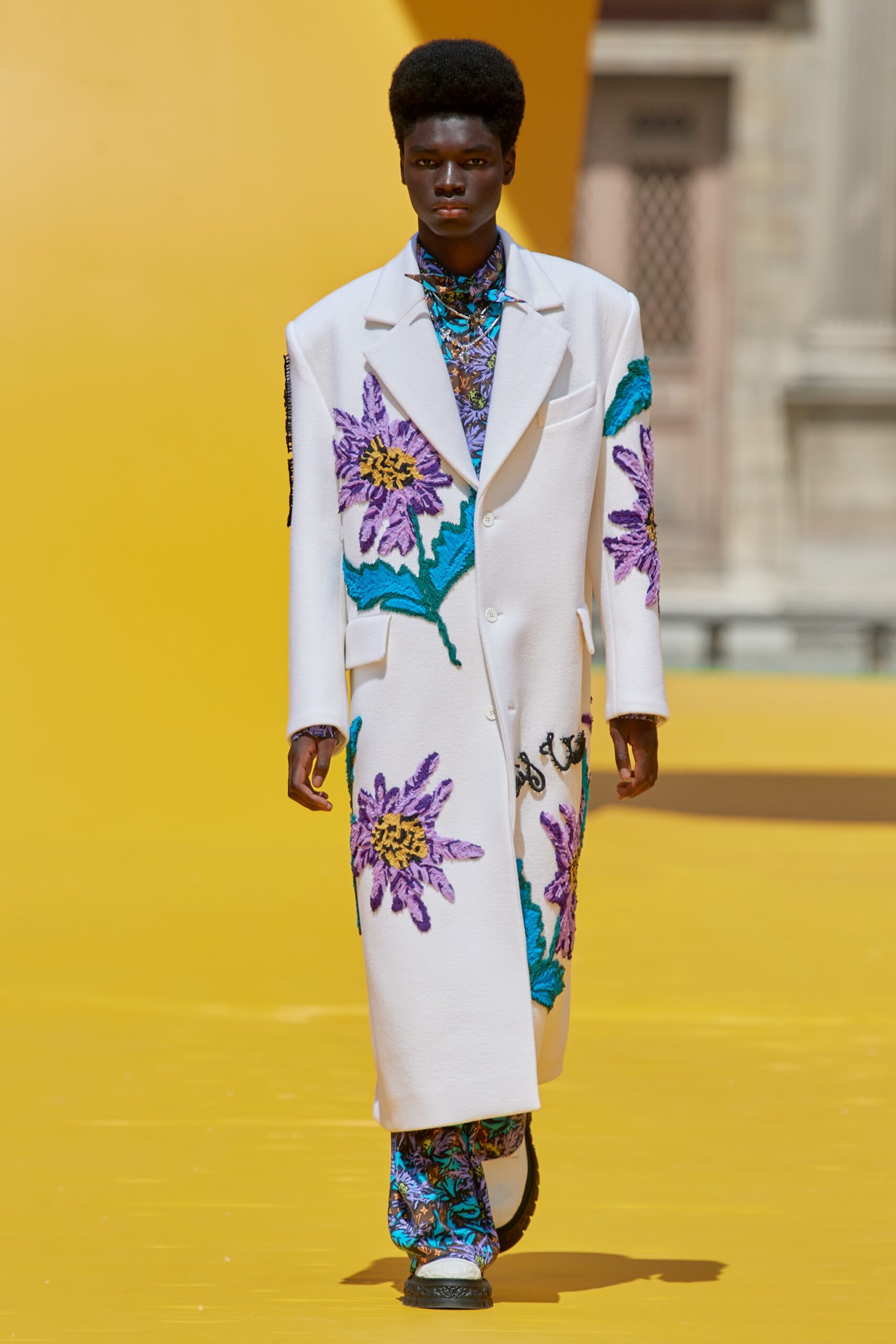 Louis Vuitton S/S 23 Menswear Look 5