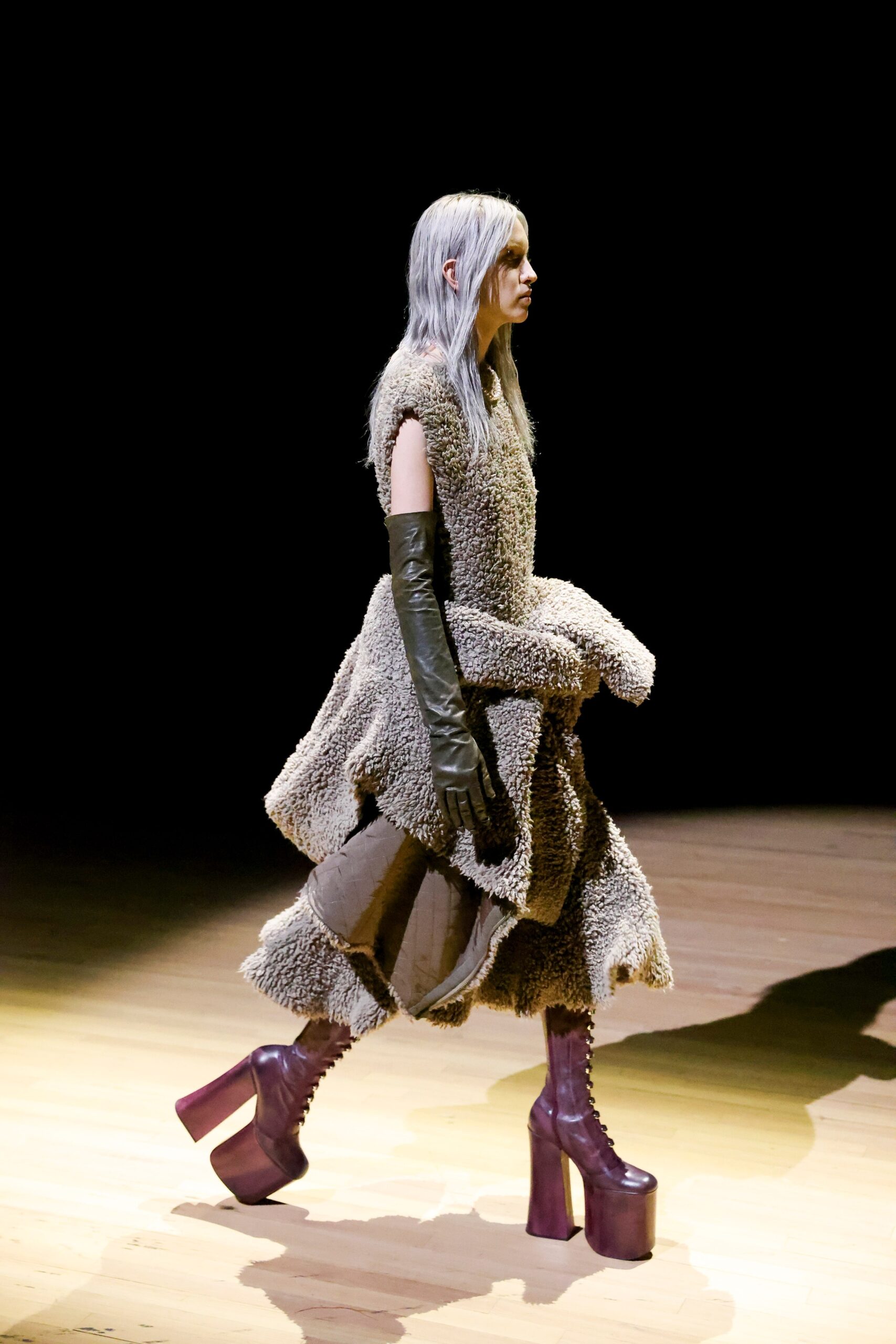 Marc Jacobs S/S 23 Look 10