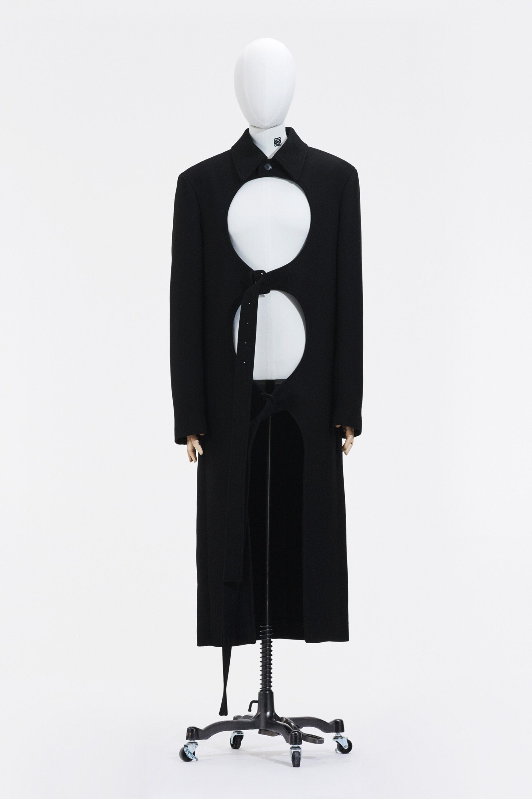 Loewe S/S 21 Menswear Look 6