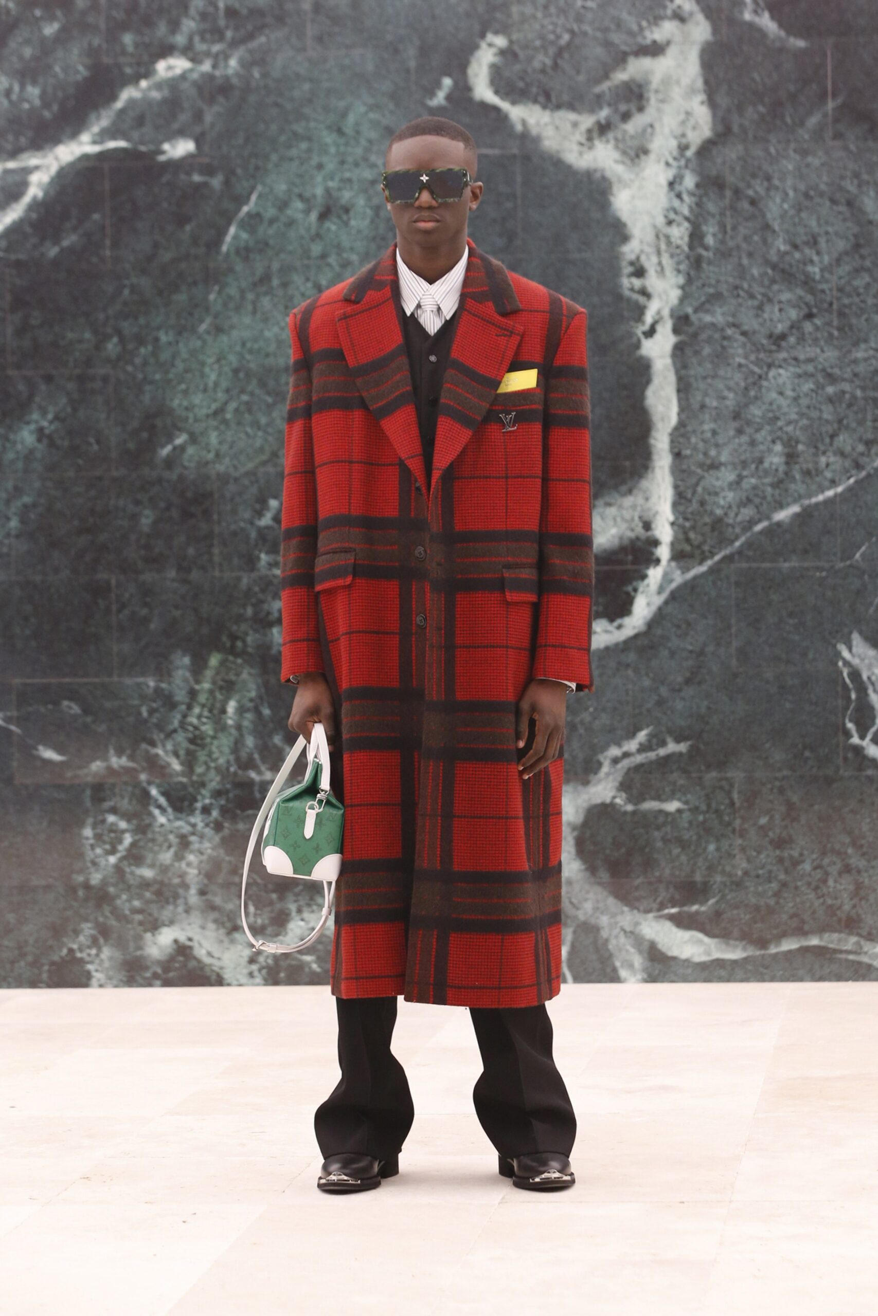 Louis Vuitton F/W 21 Menswear Look 11