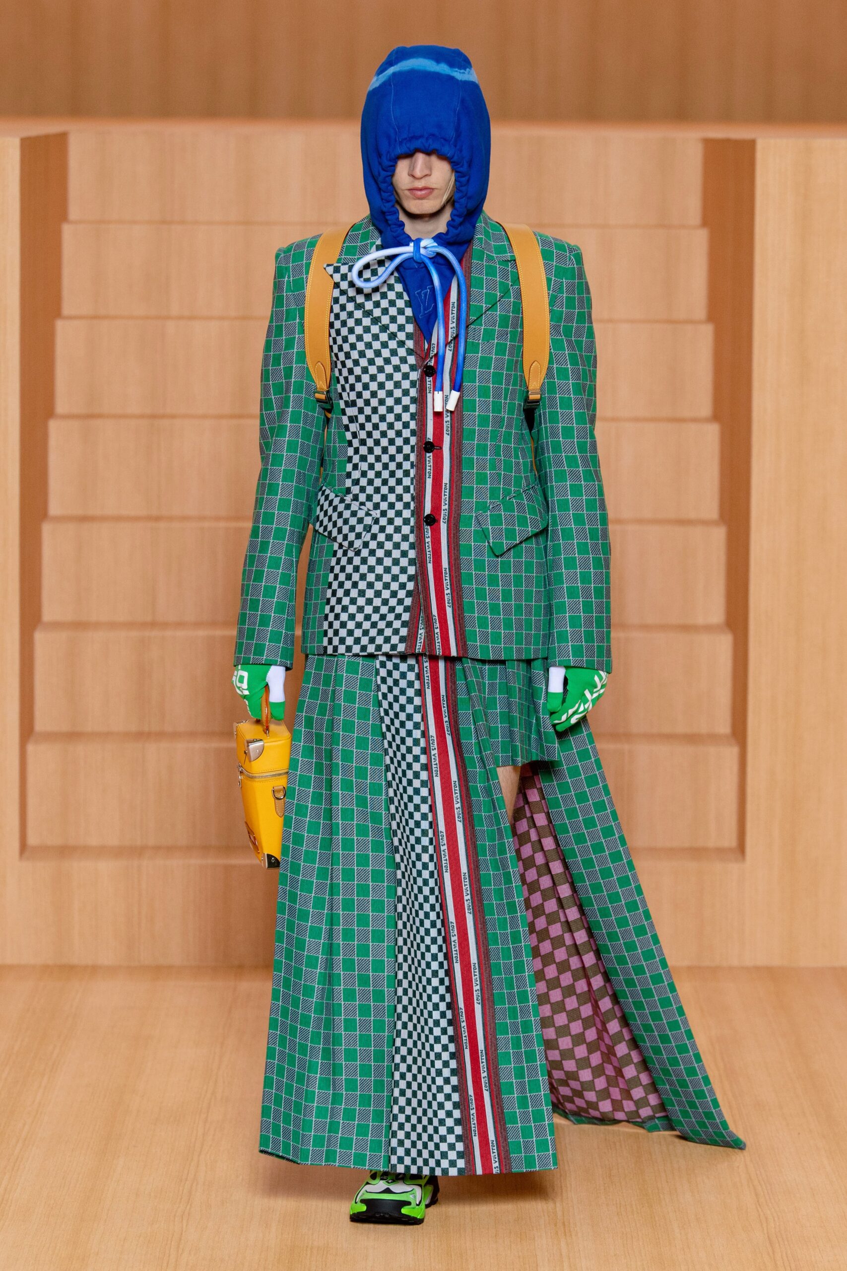 Louis Vuitton S/S 22 Menswear Look 11