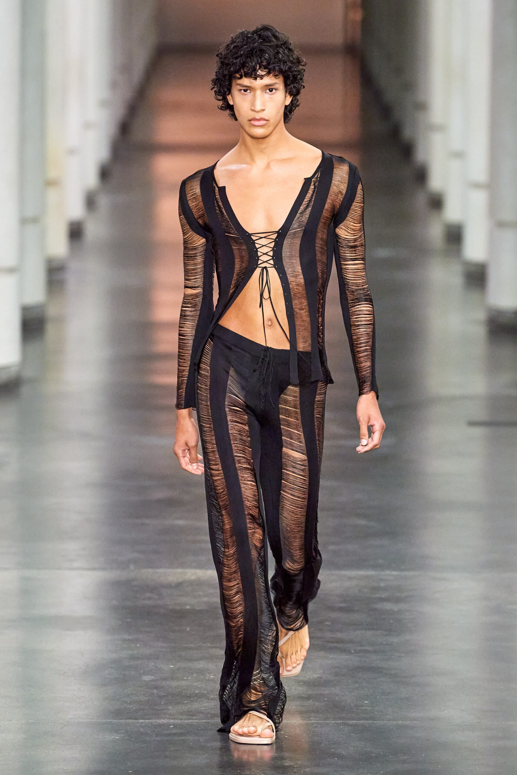 Ludovic de Saint Sernin S/S 22 Look 11