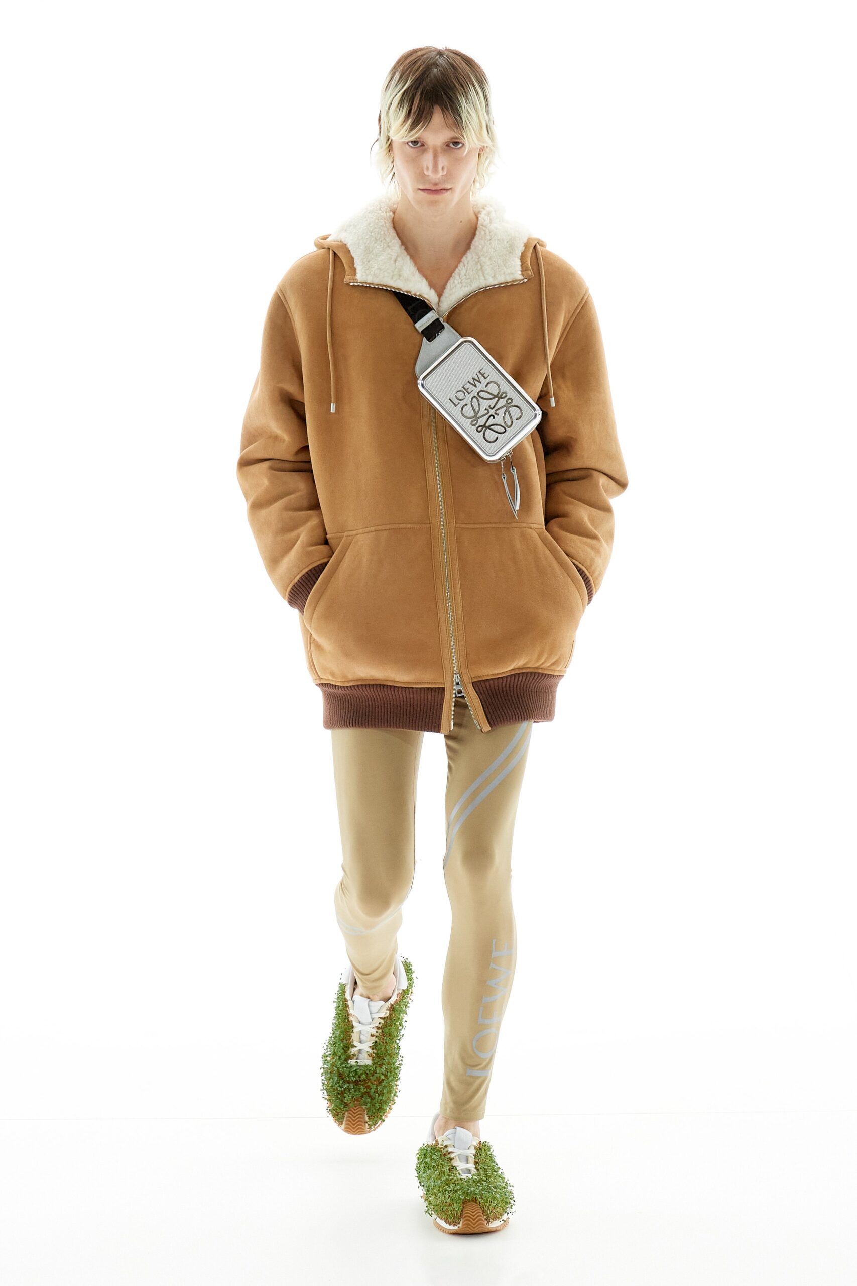 Loewe S/S 23 Menswear Look 11