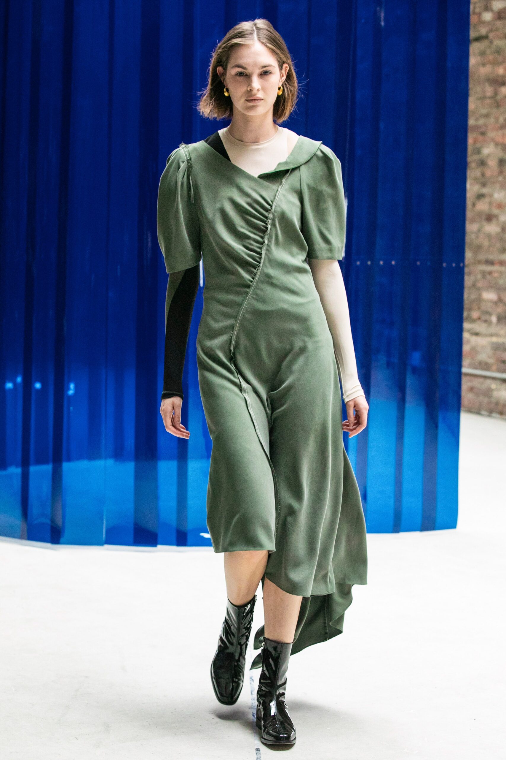 Lorod Resort 19 Look 11