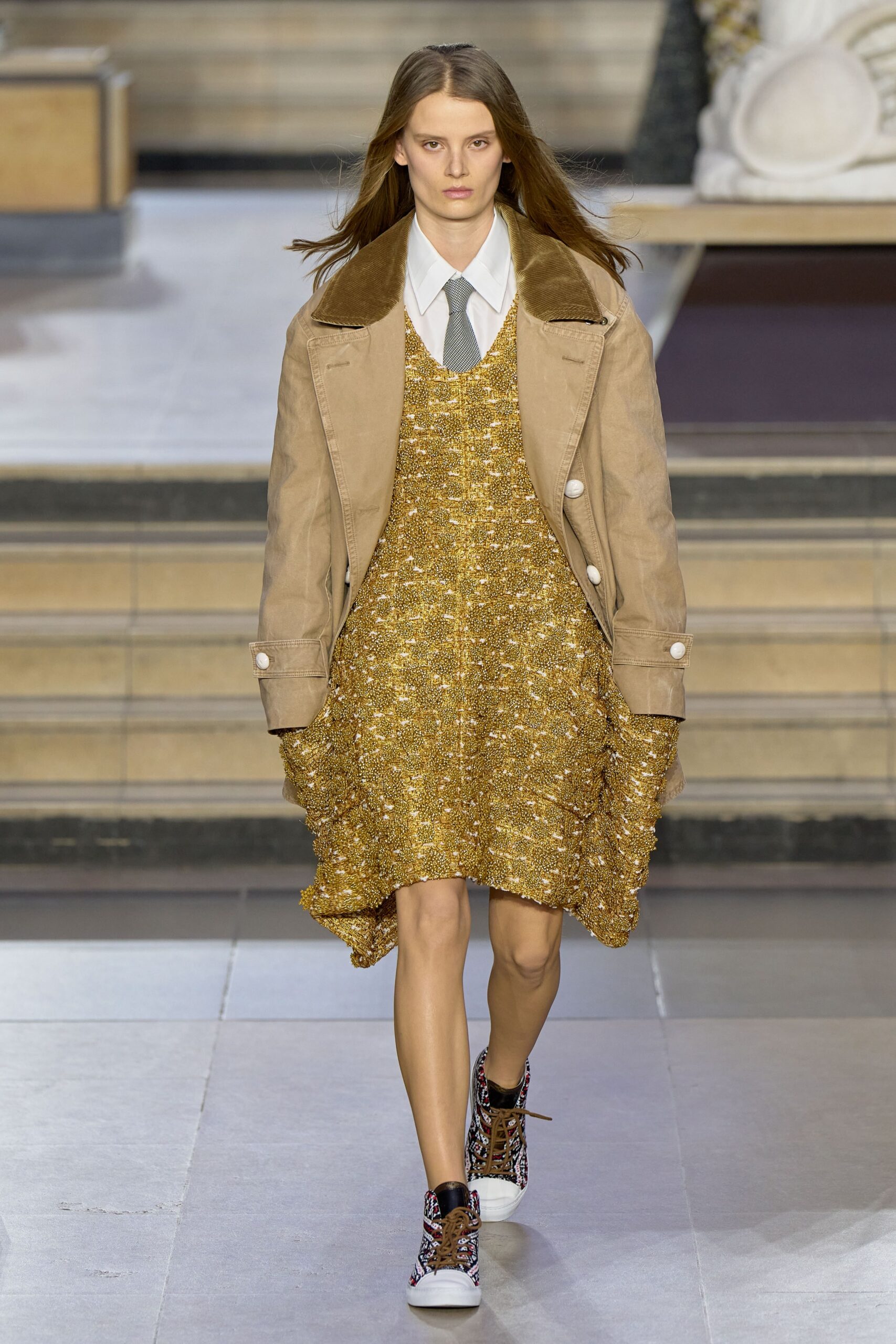 Louis Vuitton F/W 22 Look 12
