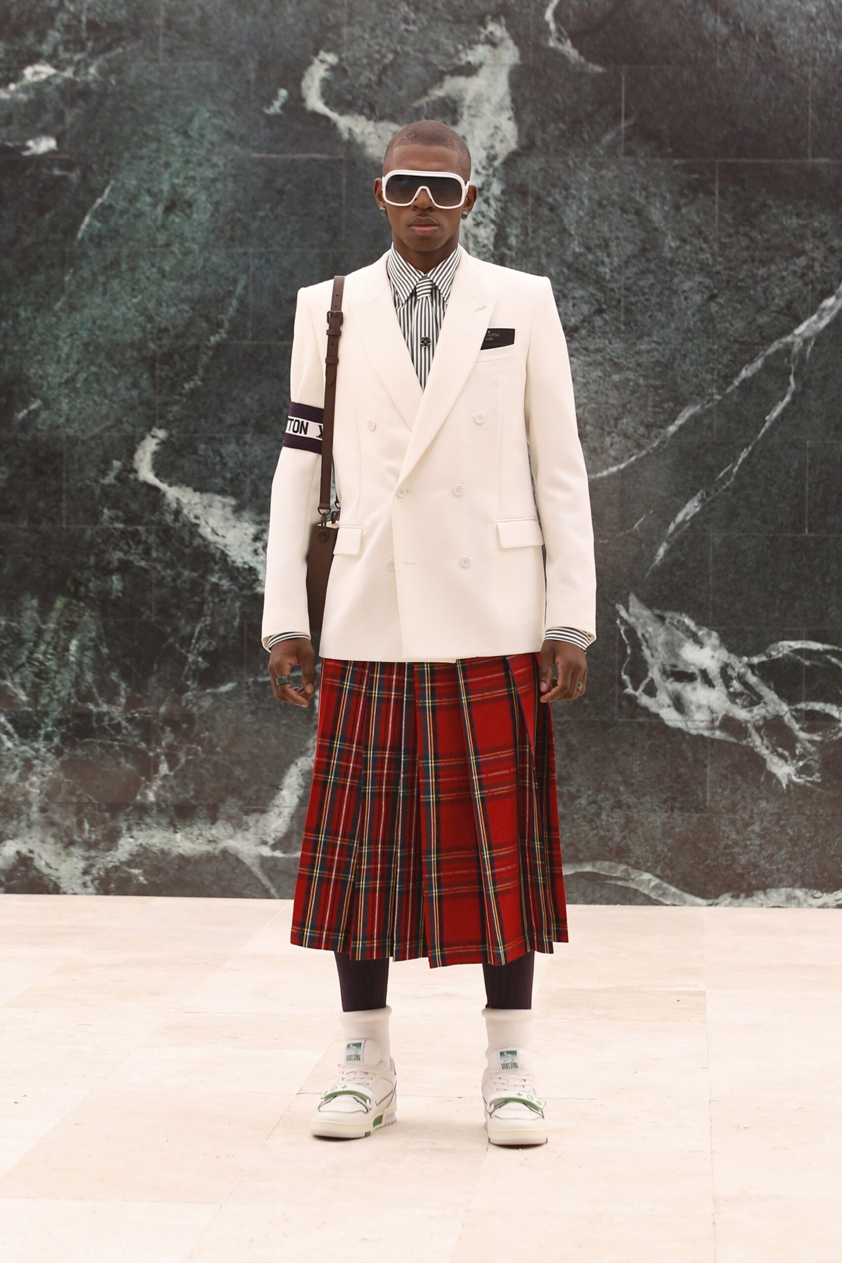 Louis Vuitton F/W 21 Menswear Look 12