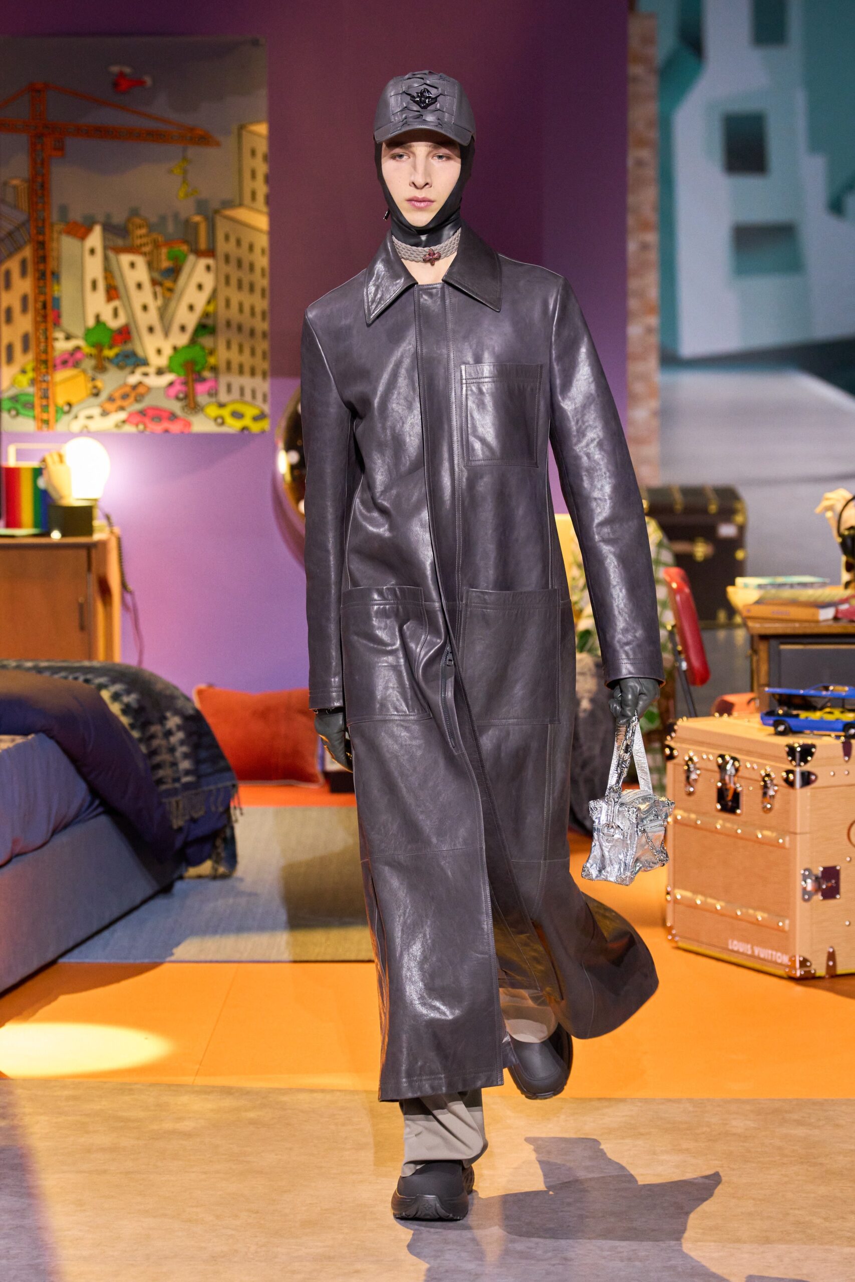 Louis Vuitton F/W 23 Menswear Look 12