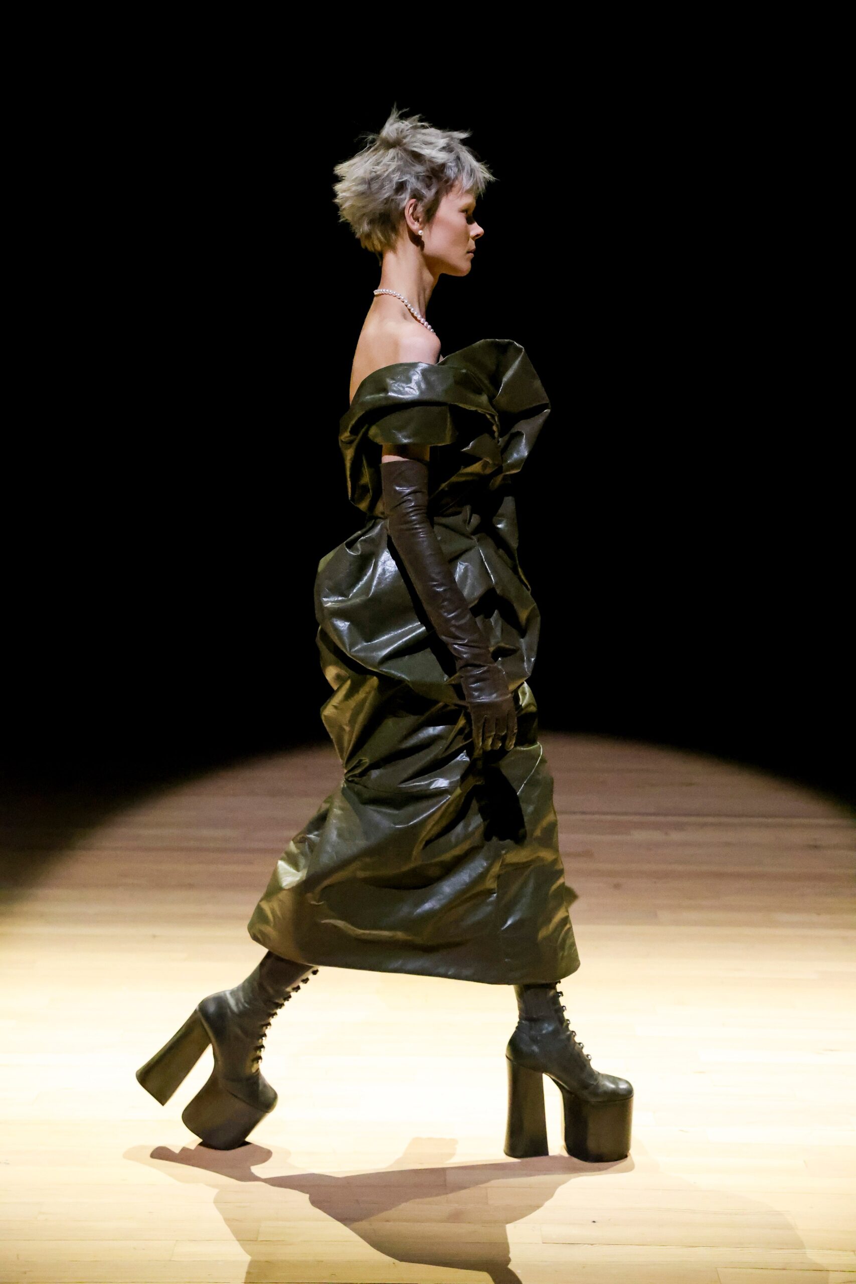 Marc Jacobs S/S 23 Look 12