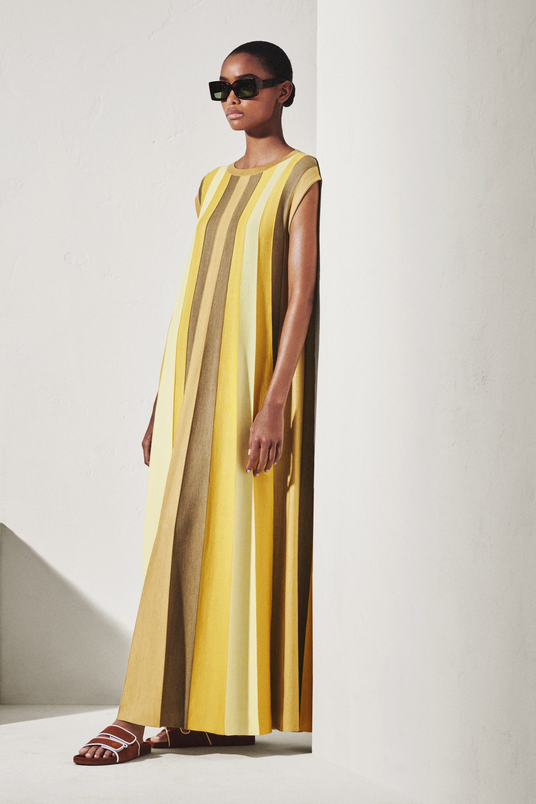 Loro Piana S/S 22 Look 13