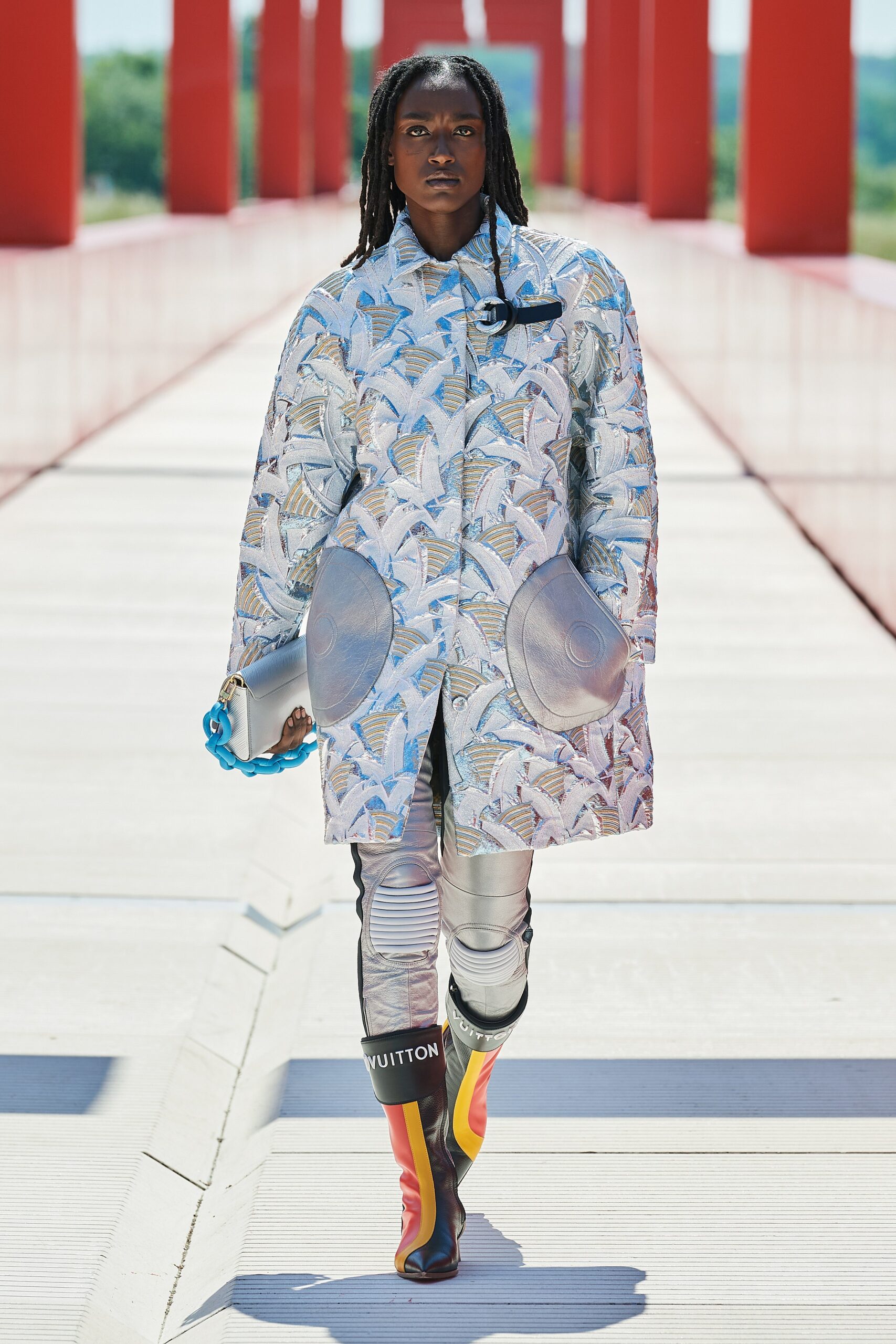 Louis Vuitton Resort 22 Look 13