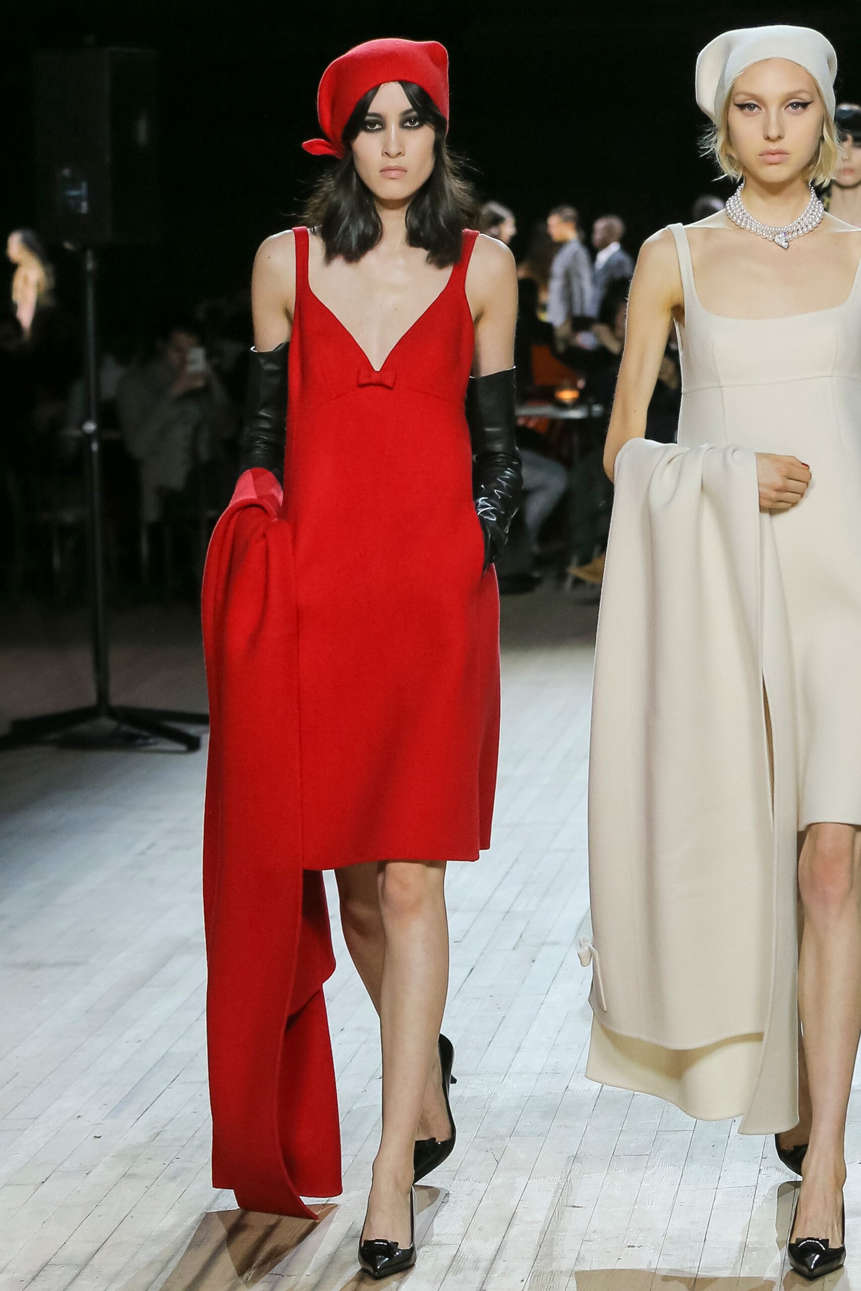 Marc Jacobs F/W 20 Look 13