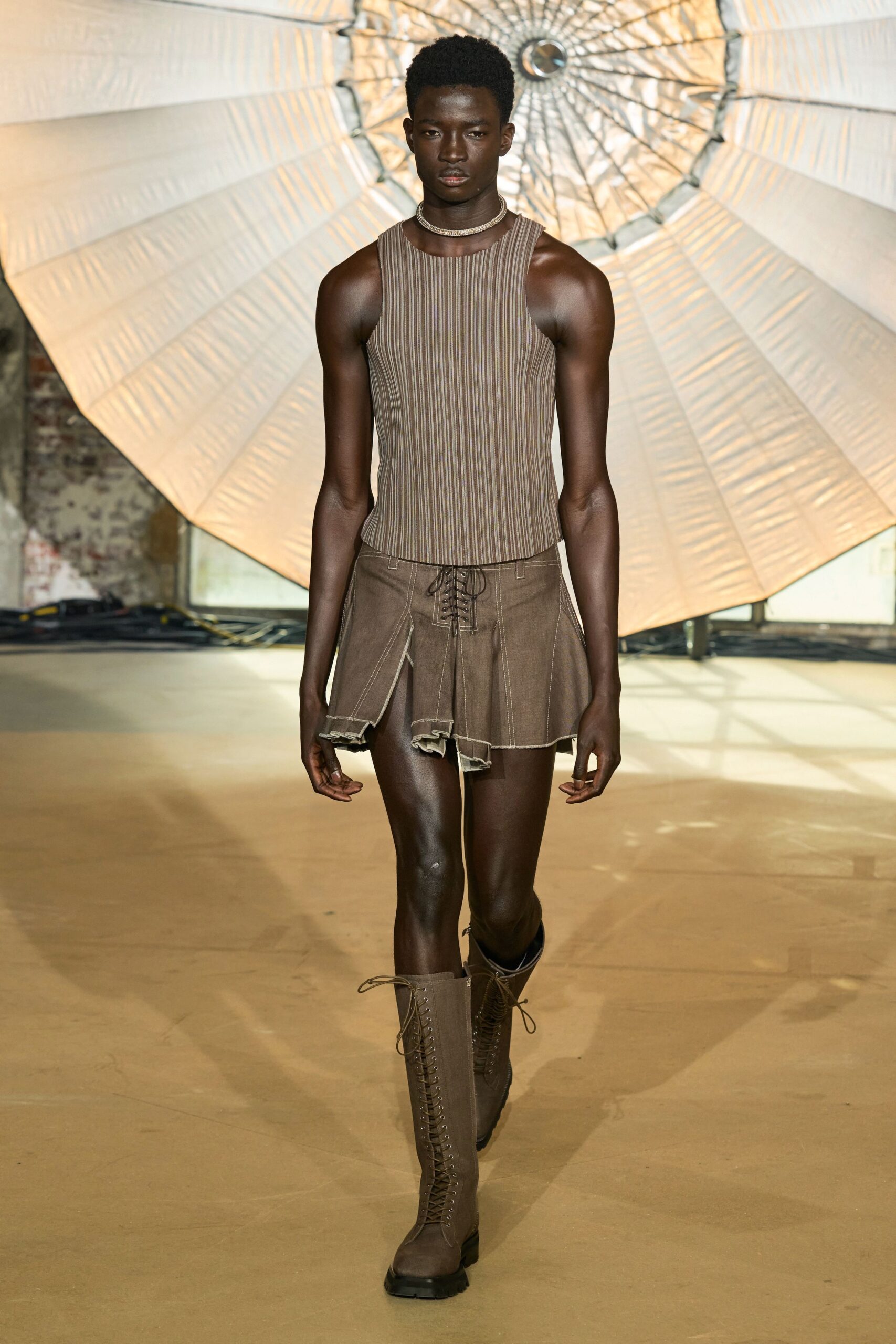 Ludovic de Saint Sernin S/S 23 Look 13