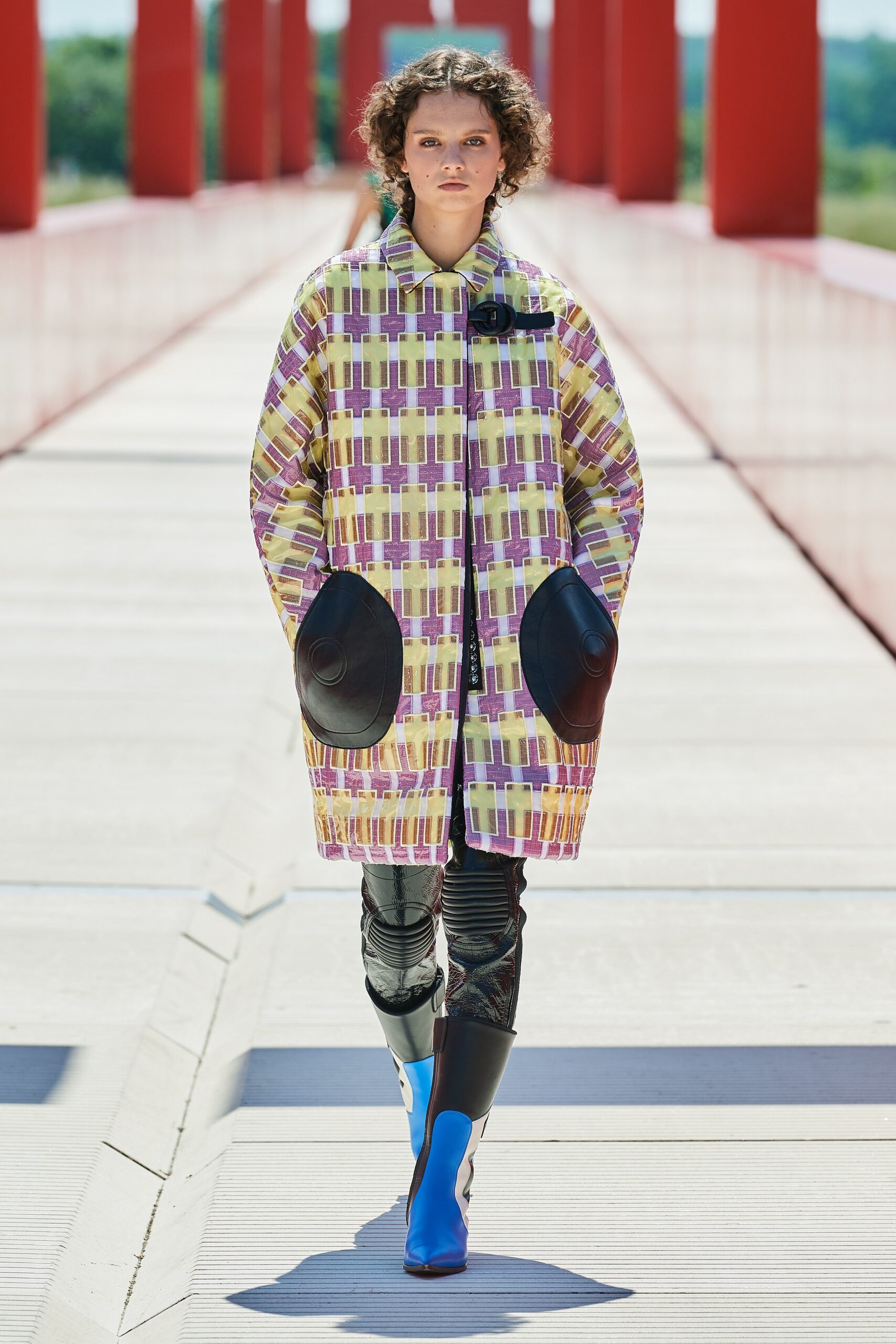 Louis Vuitton Resort 22 Look 14