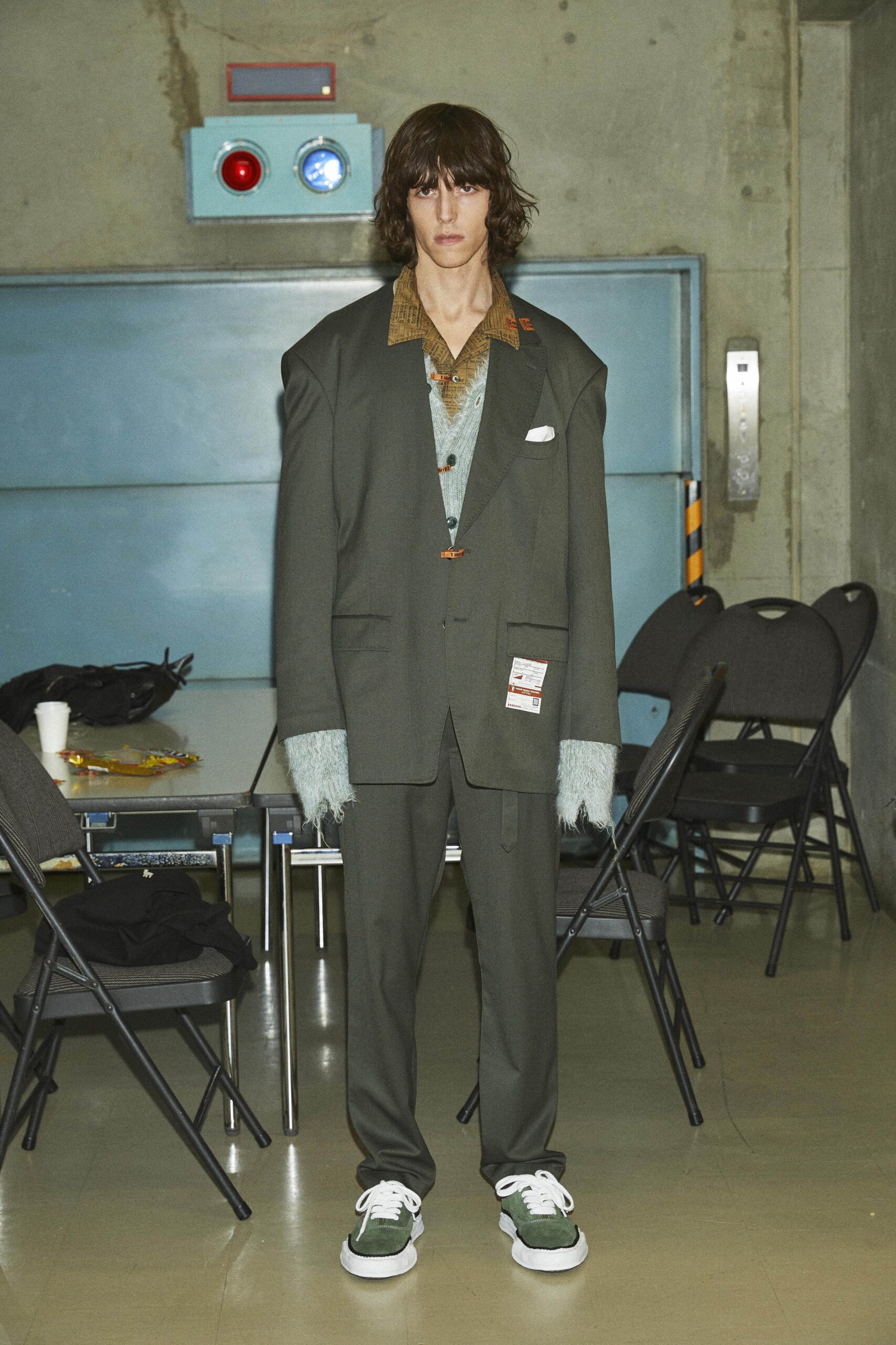 Maison Mihara Yasuhiro F/W 21 Menswear Look 15