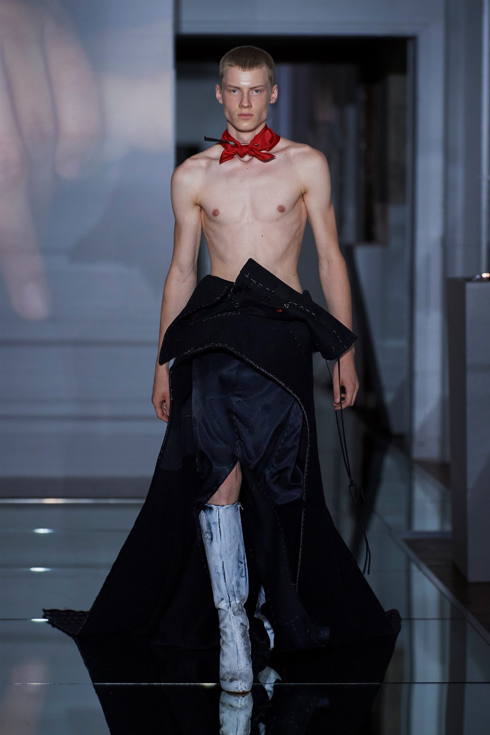 Maison Margiela F/W 19 Couture Look 15