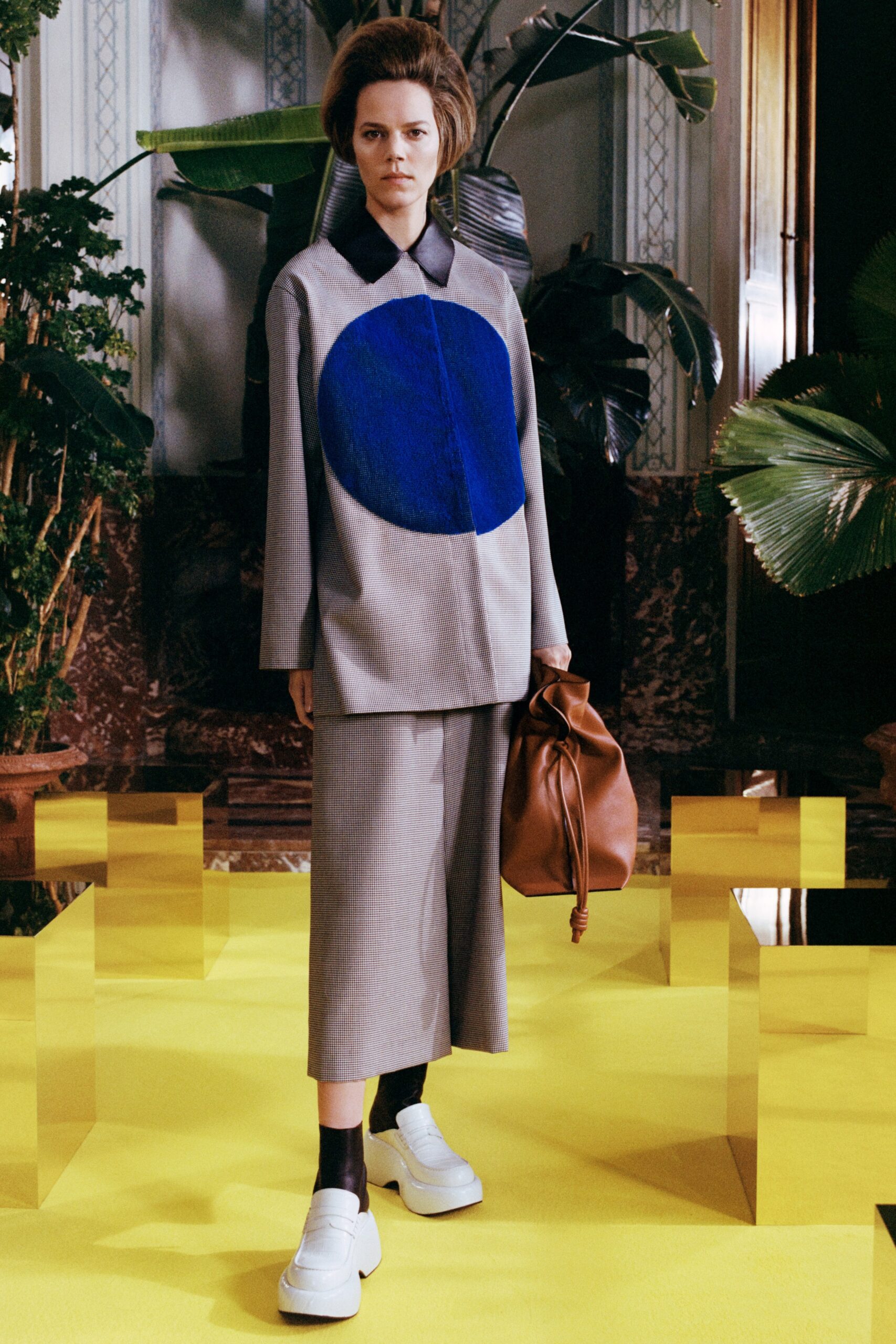 Loewe F/W 21 Look 16