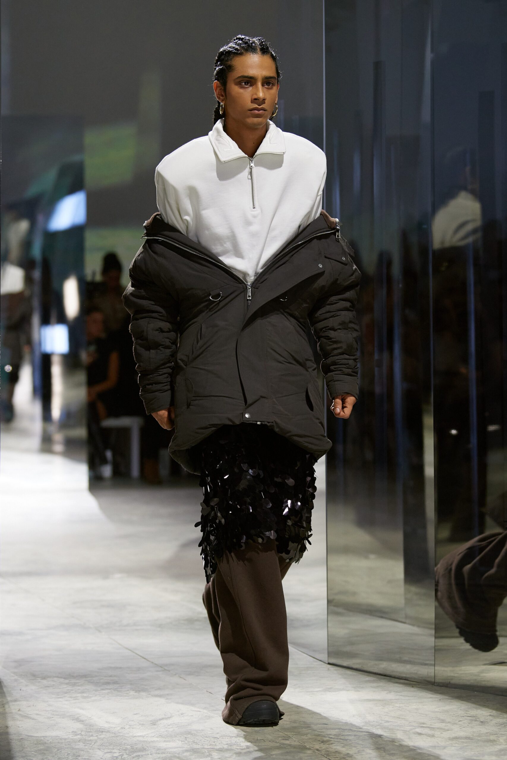 Luar F/W 23 Look 16