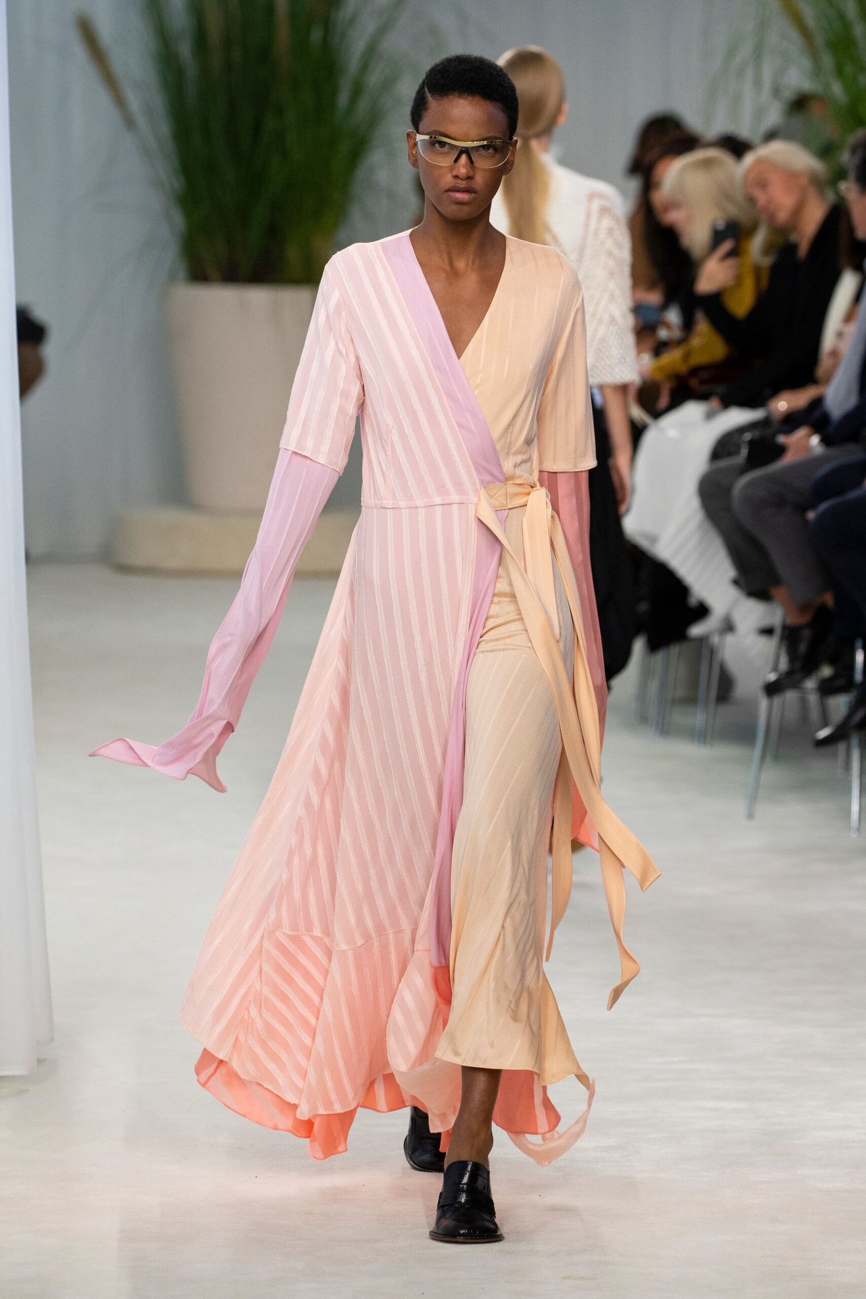 Loewe S/S 20 Look 17