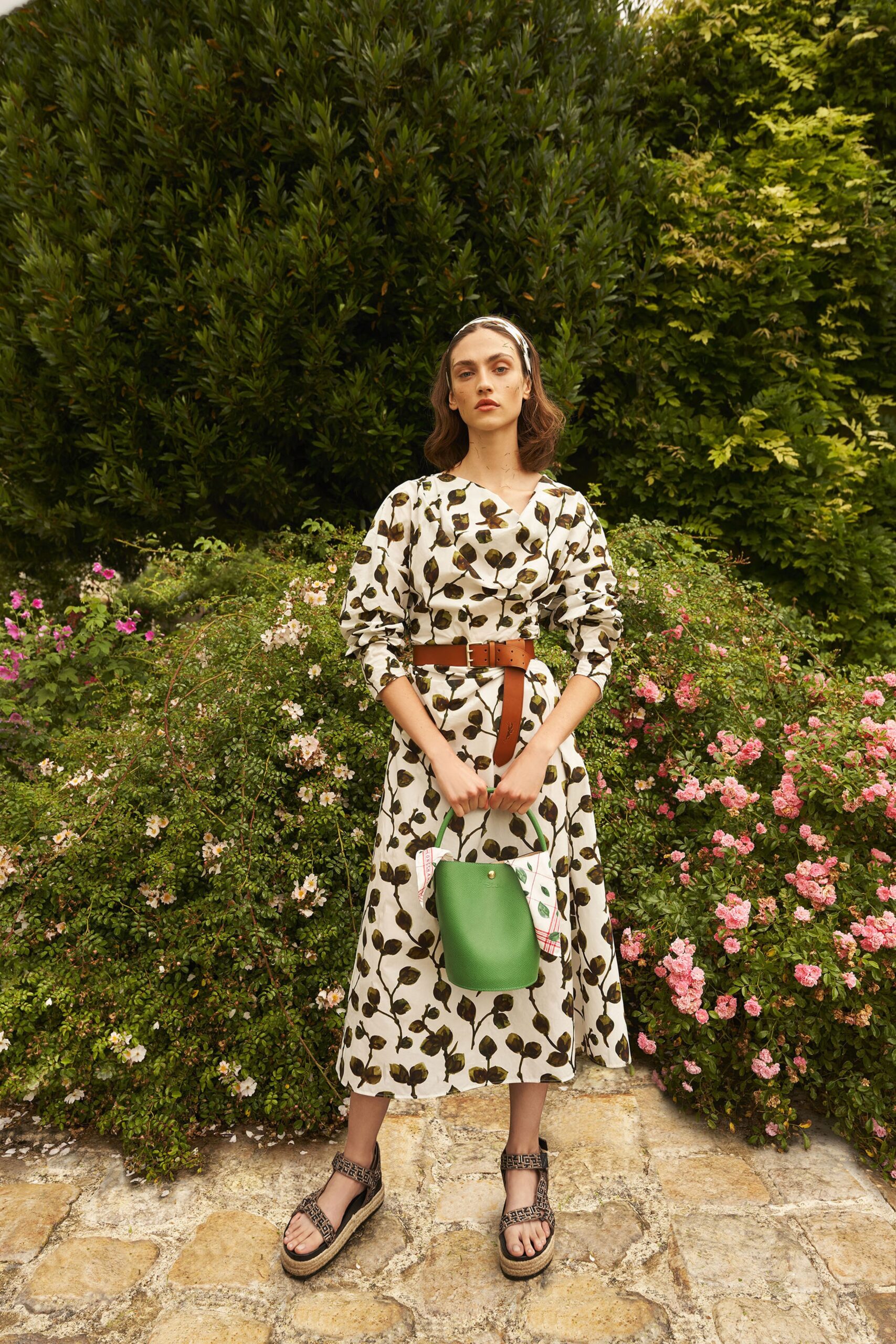 Longchamp S/S 22 Look 17