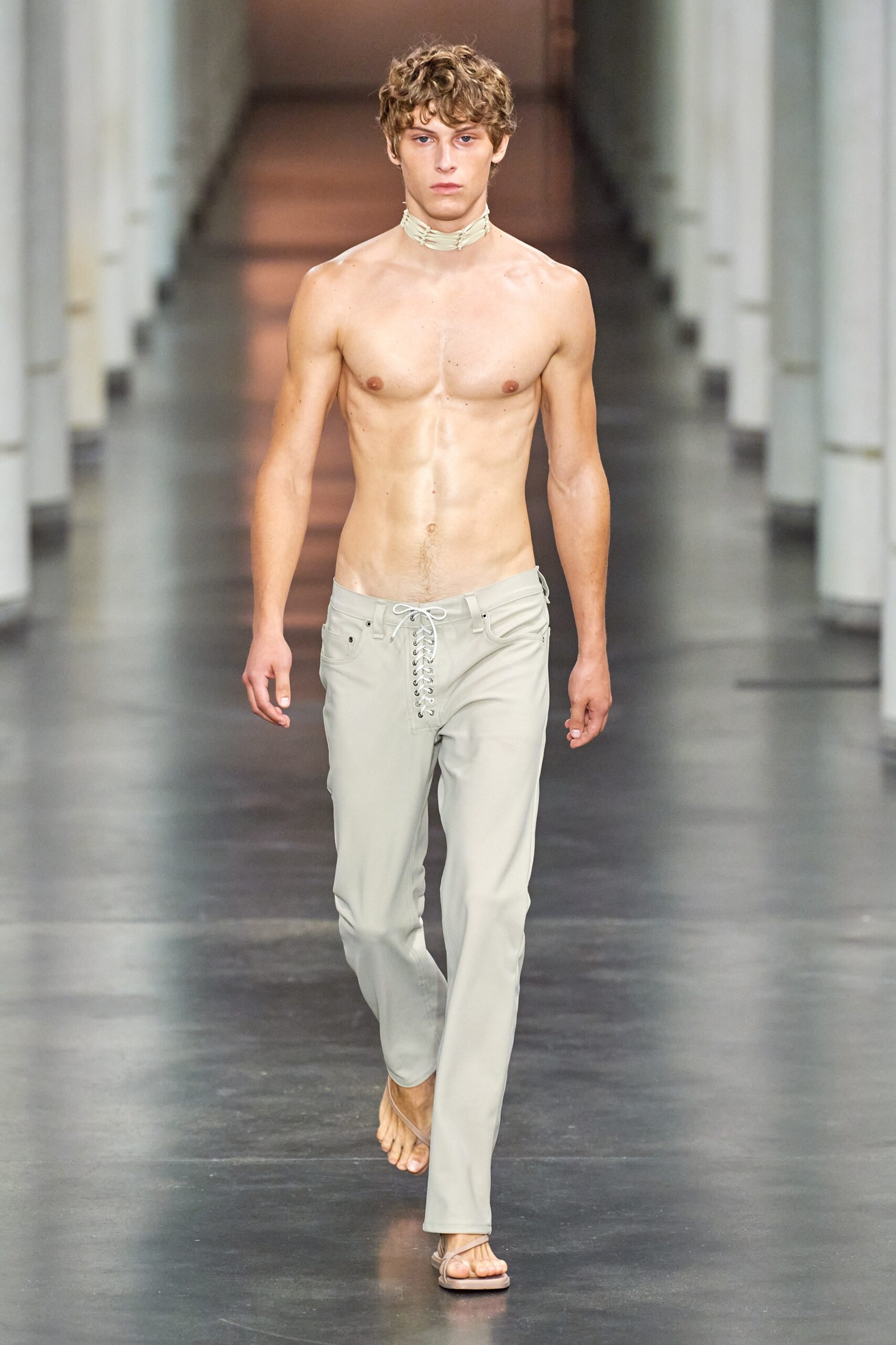 Ludovic de Saint Sernin S/S 22 Look 17