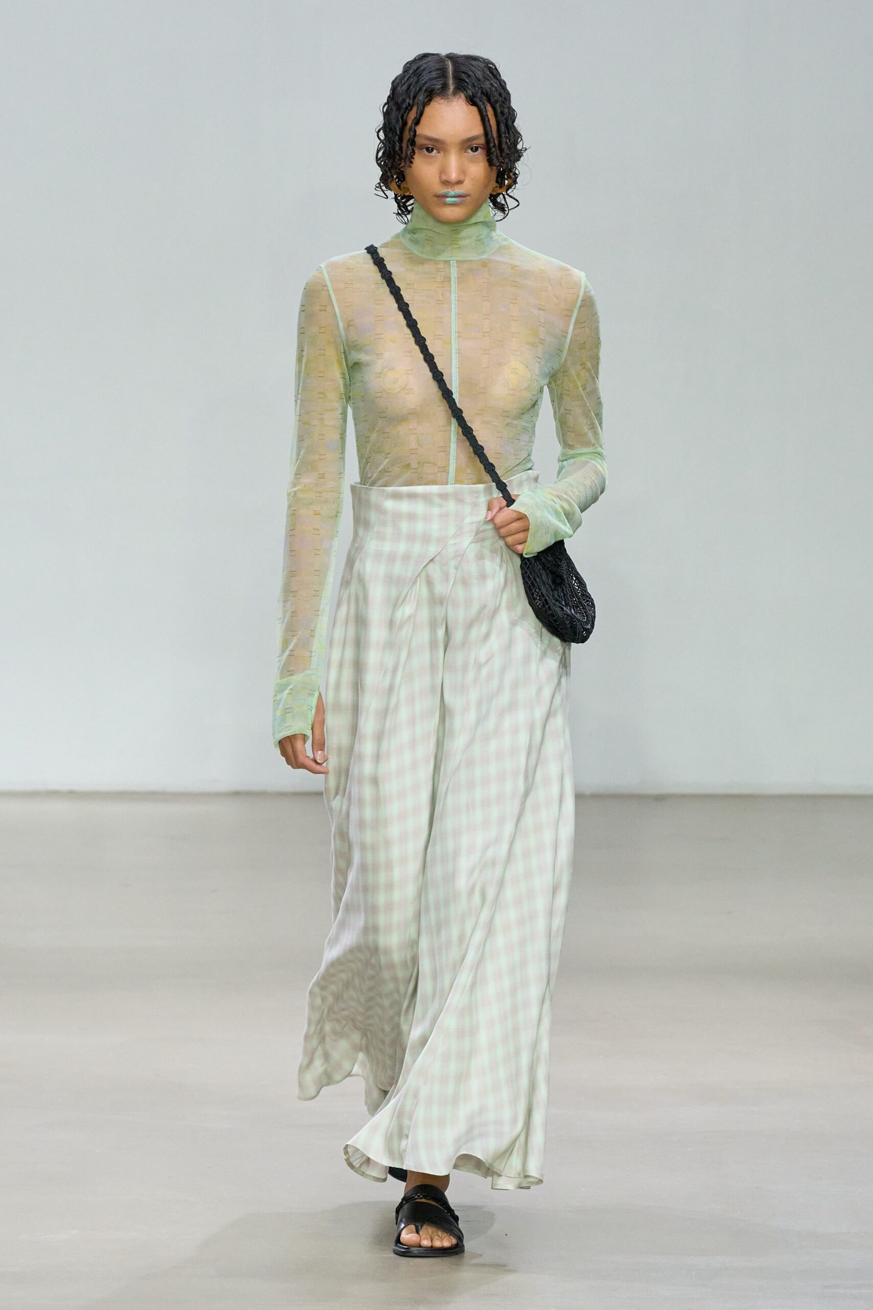 Mame Kurogouchi S/S 23 Look 17