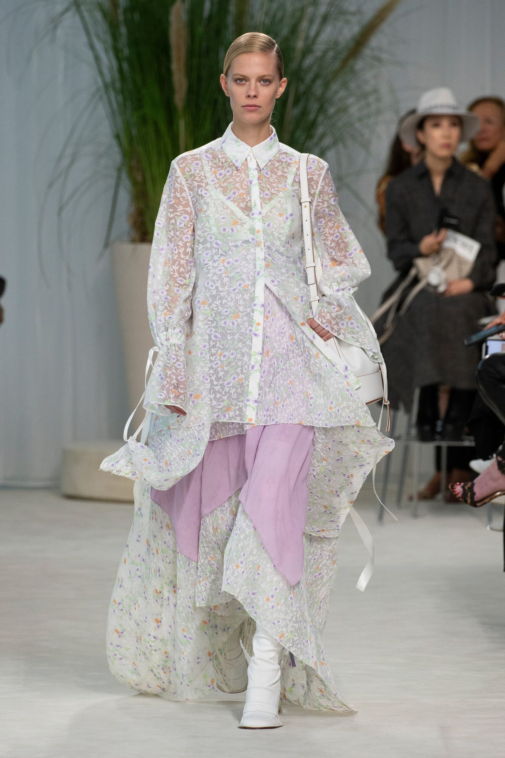 Loewe S/S 20 Look 18
