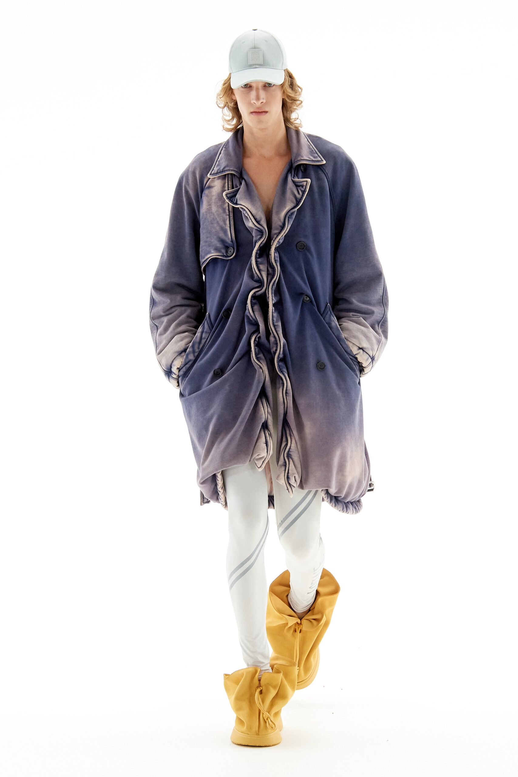 Loewe S/S 23 Menswear Look 18