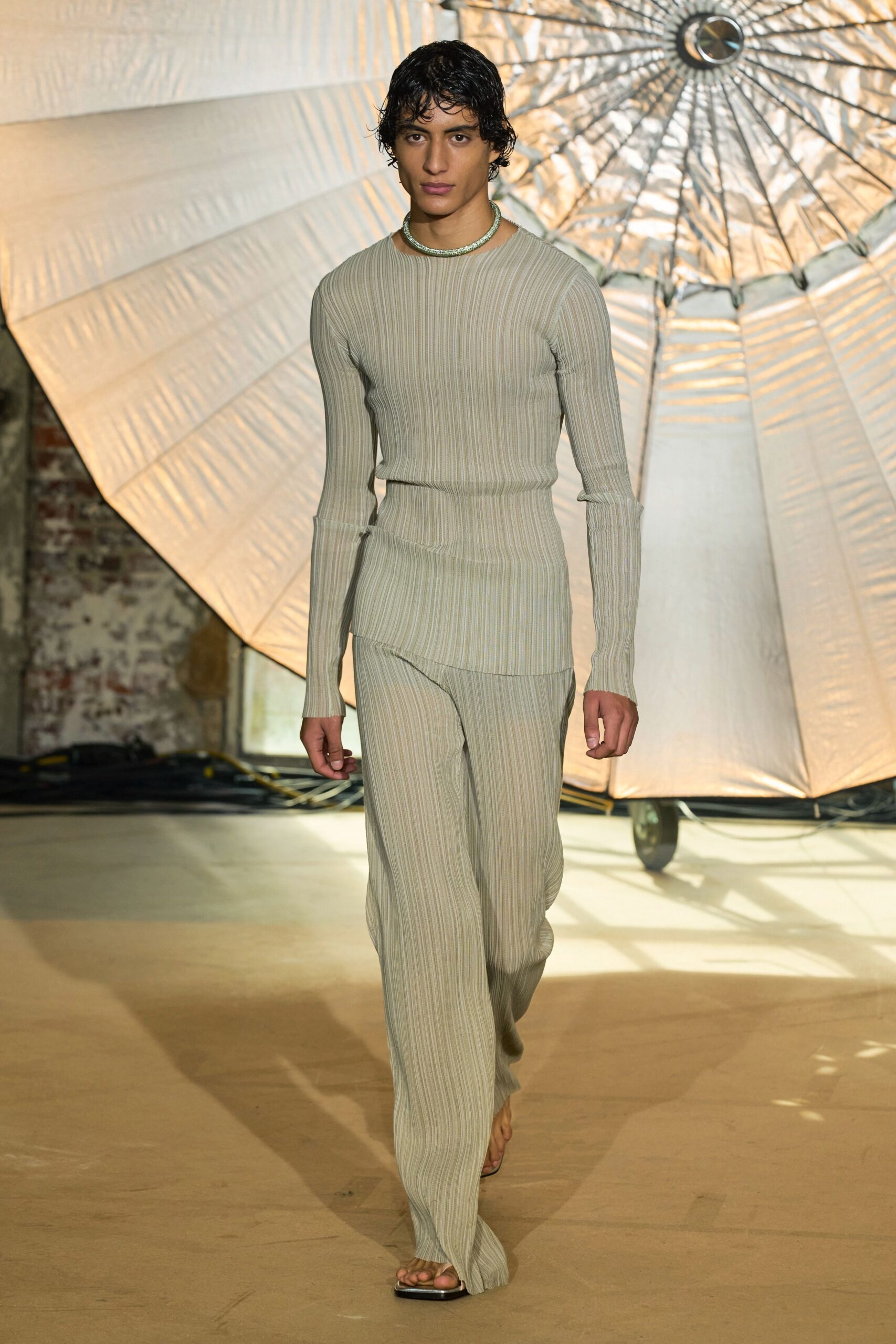 Ludovic de Saint Sernin S/S 23 Look 18