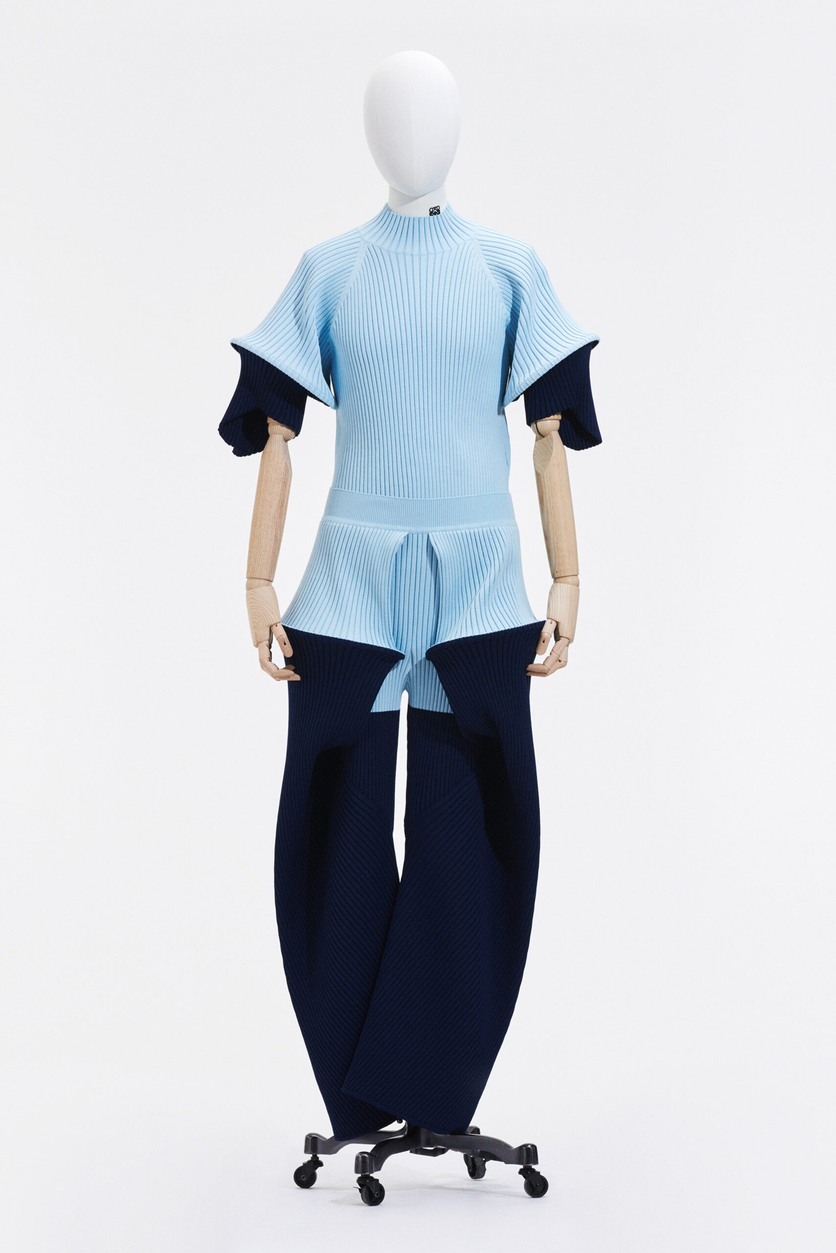 Loewe S/S 21 Menswear Look 10