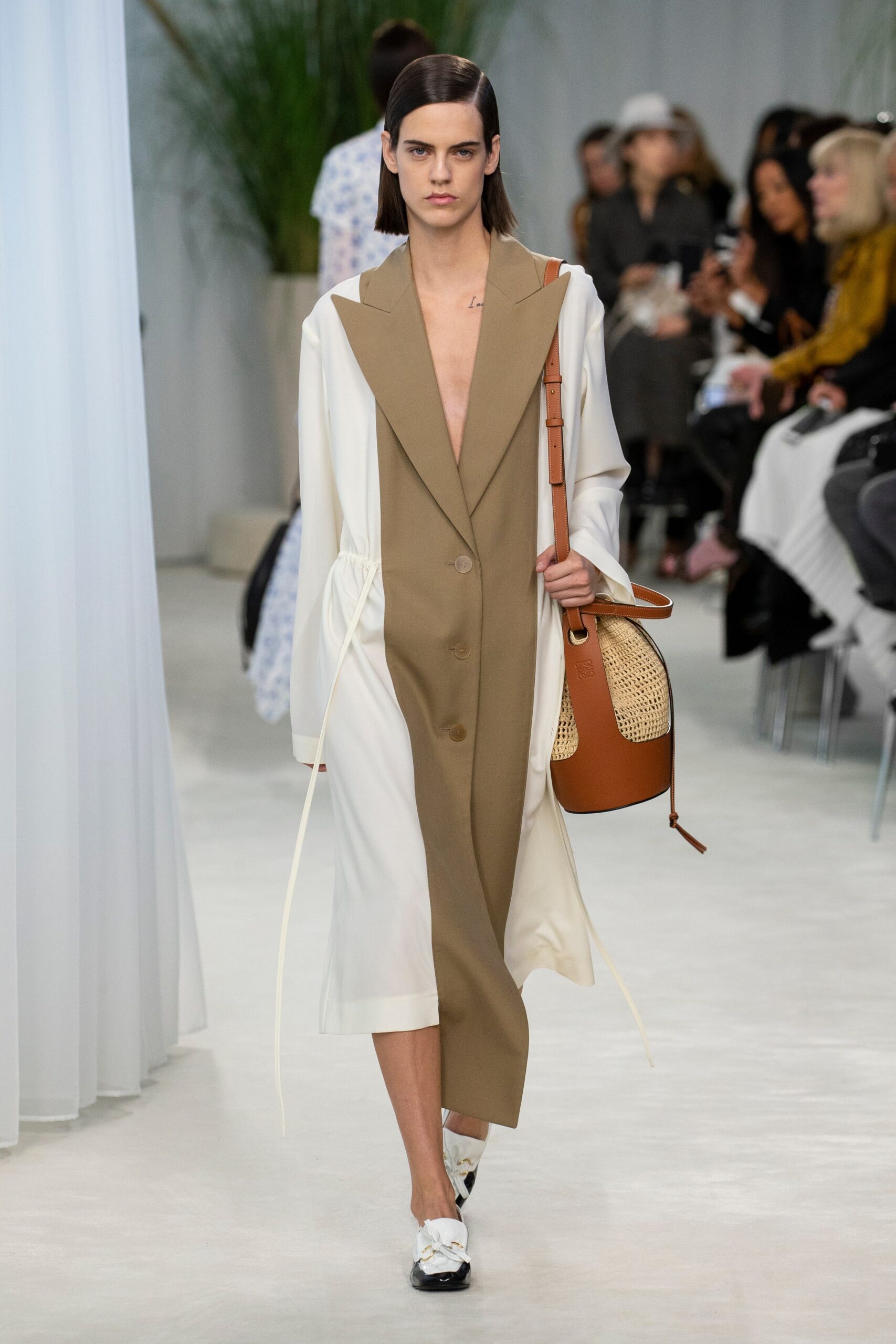 Loewe S/S 20 Look 19
