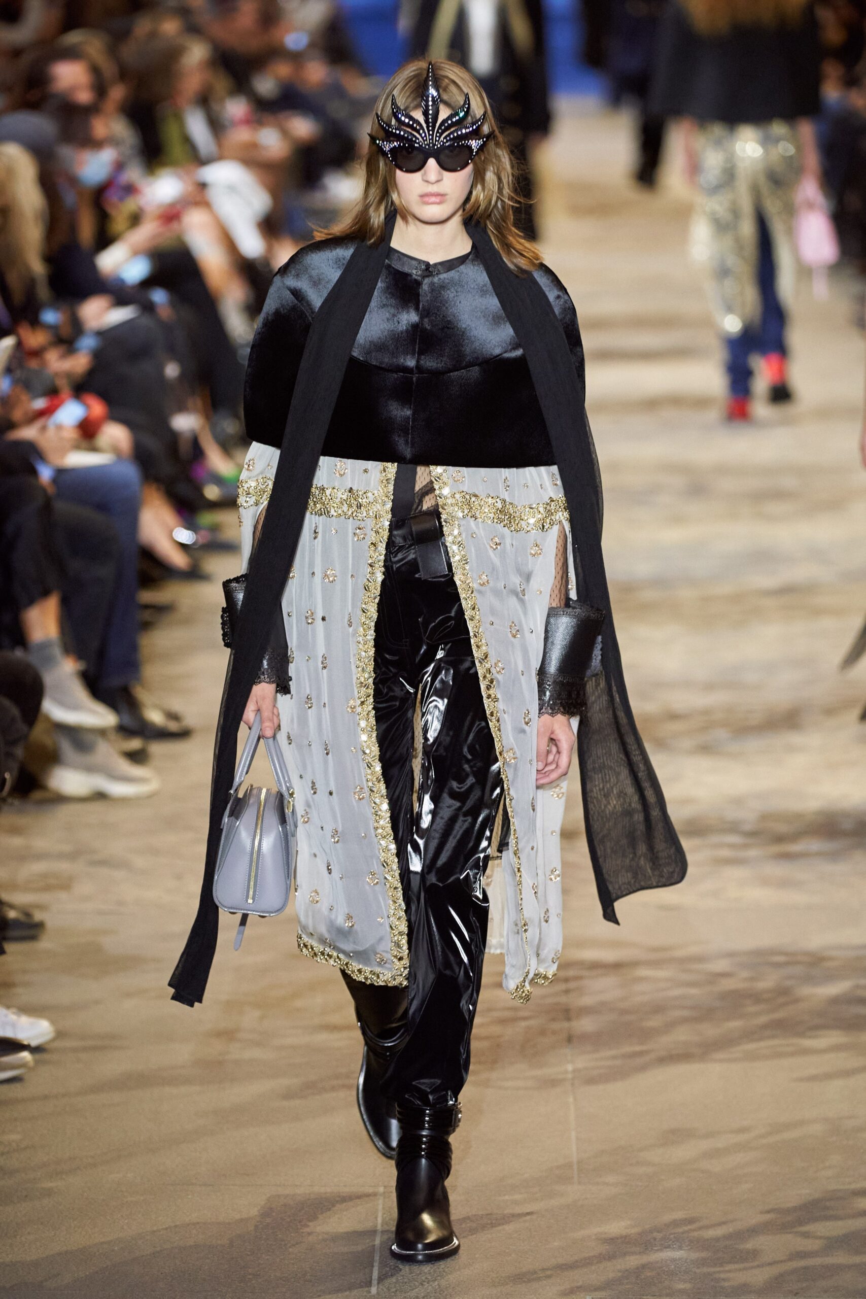 Louis Vuitton S/S 22 Look 19
