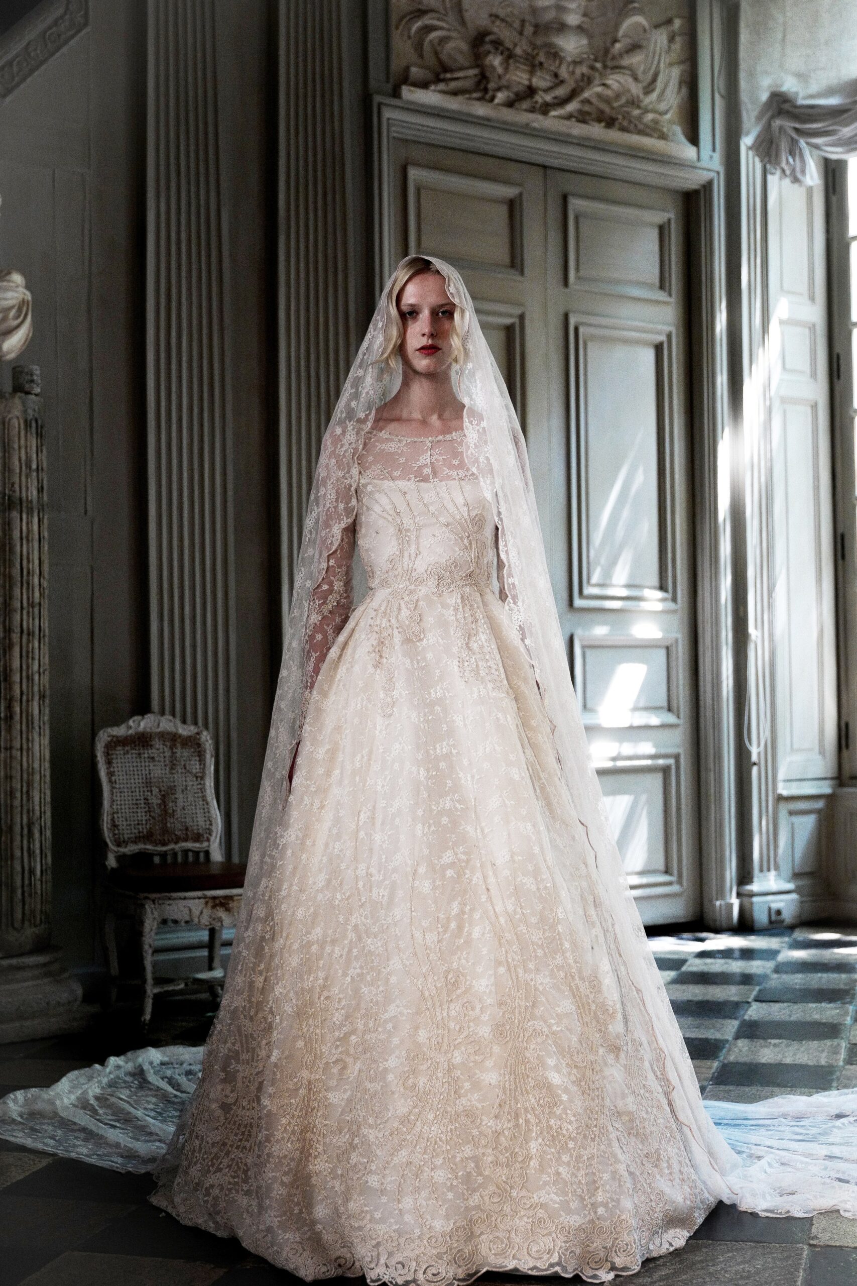 Luisa Beccaria F/W 19 Couture Look 19