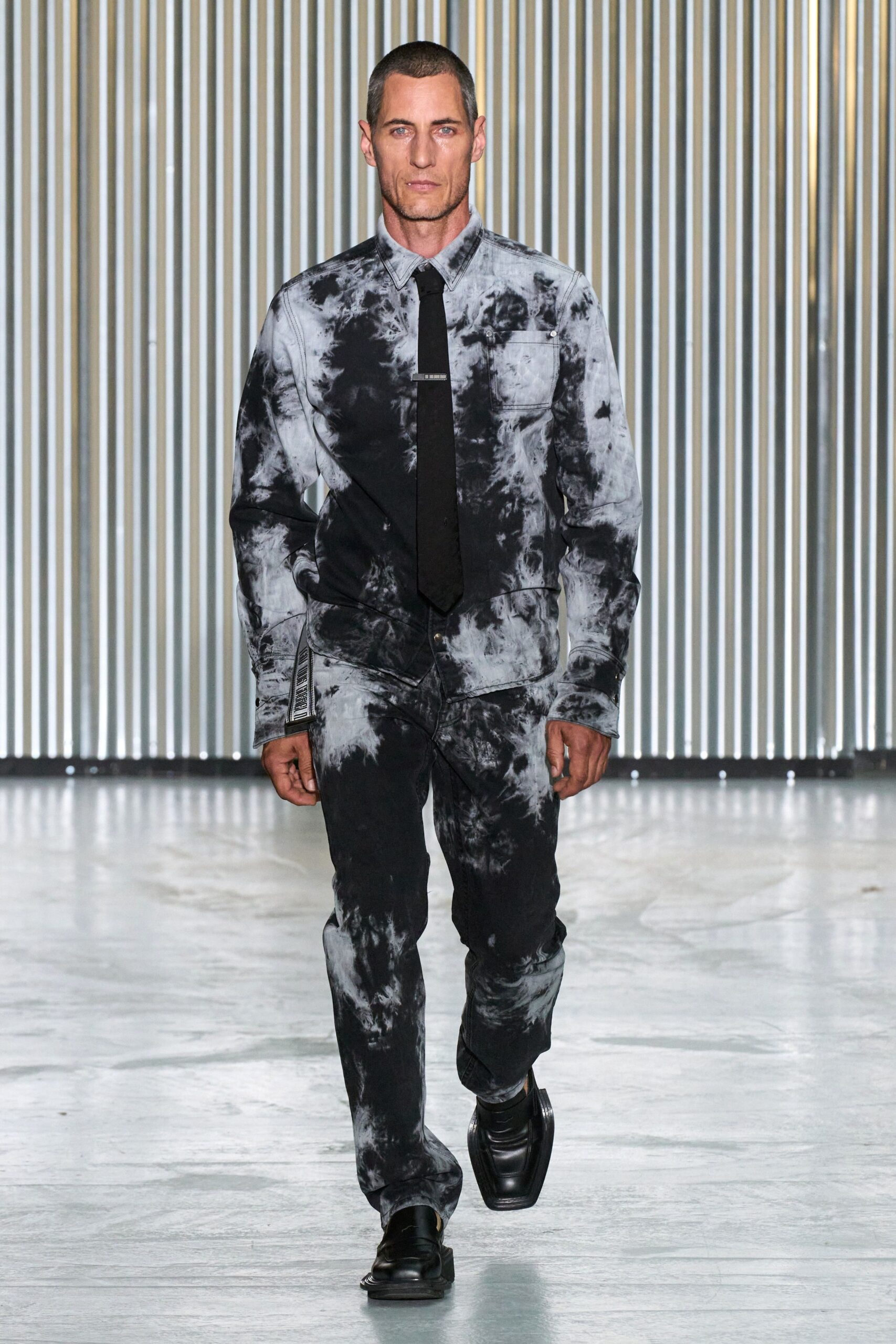 LGN Louis Gabriel Nouchi S/S 24 Menswear Look 19