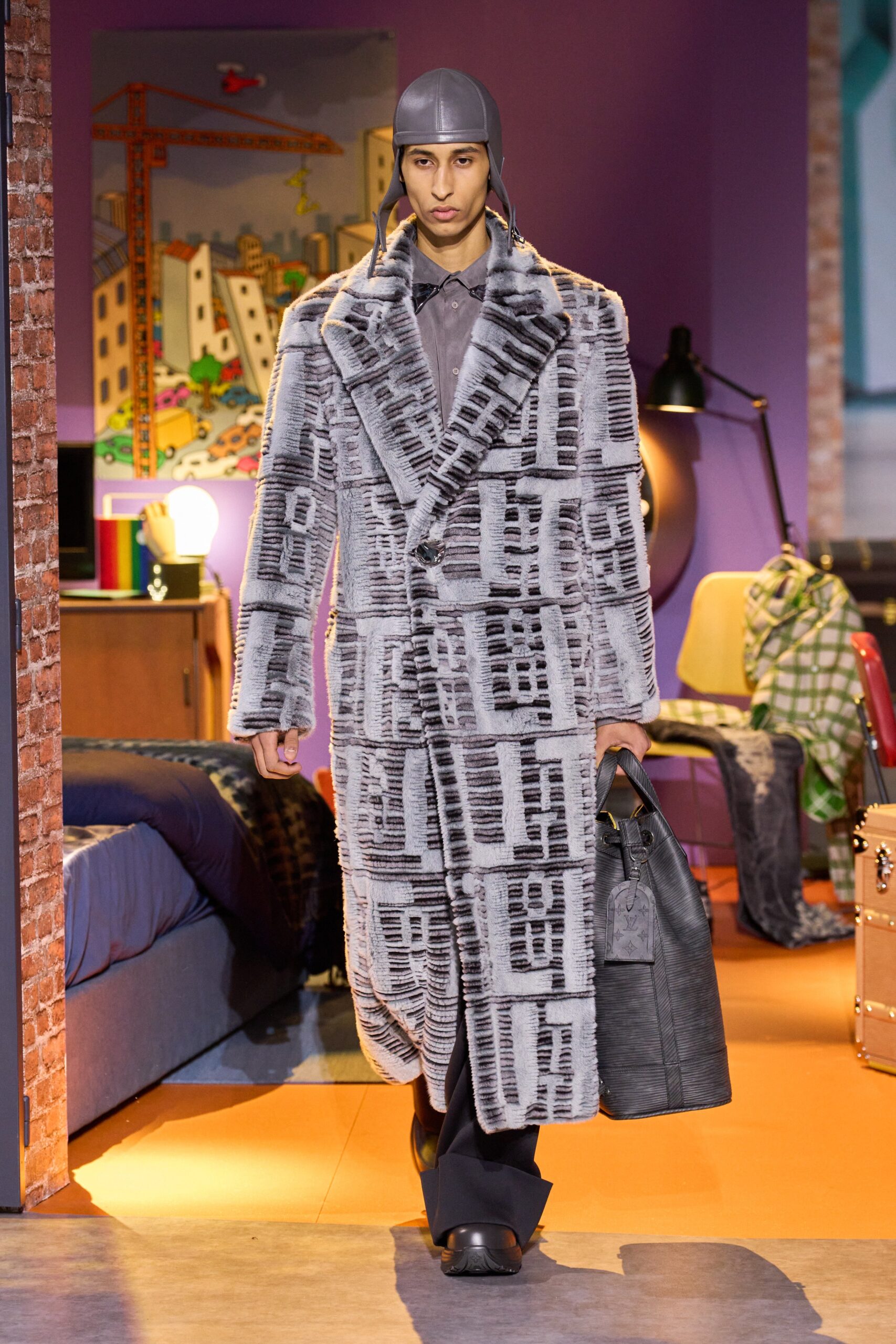 Louis Vuitton F/W 23 Menswear Look 19
