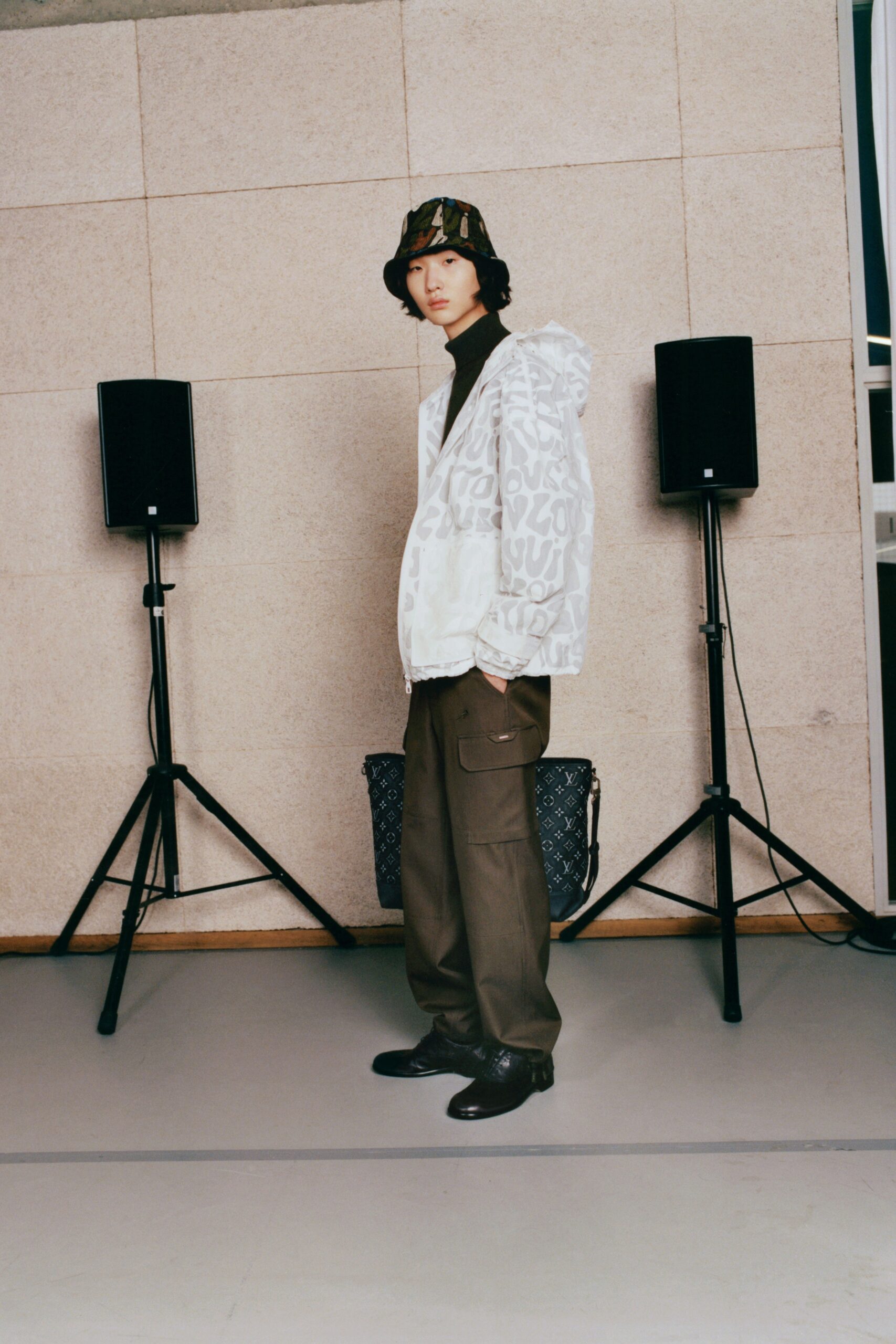 Louis Vuitton Resort 23 Look 19
