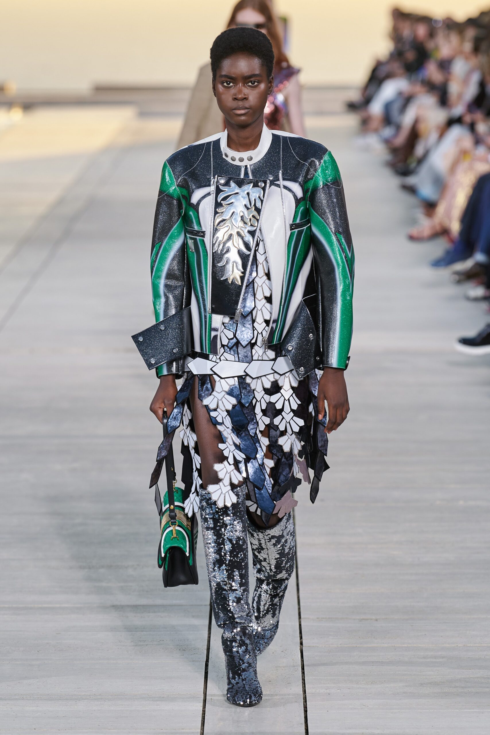 Louis Vuitton Resort 23 Look 19