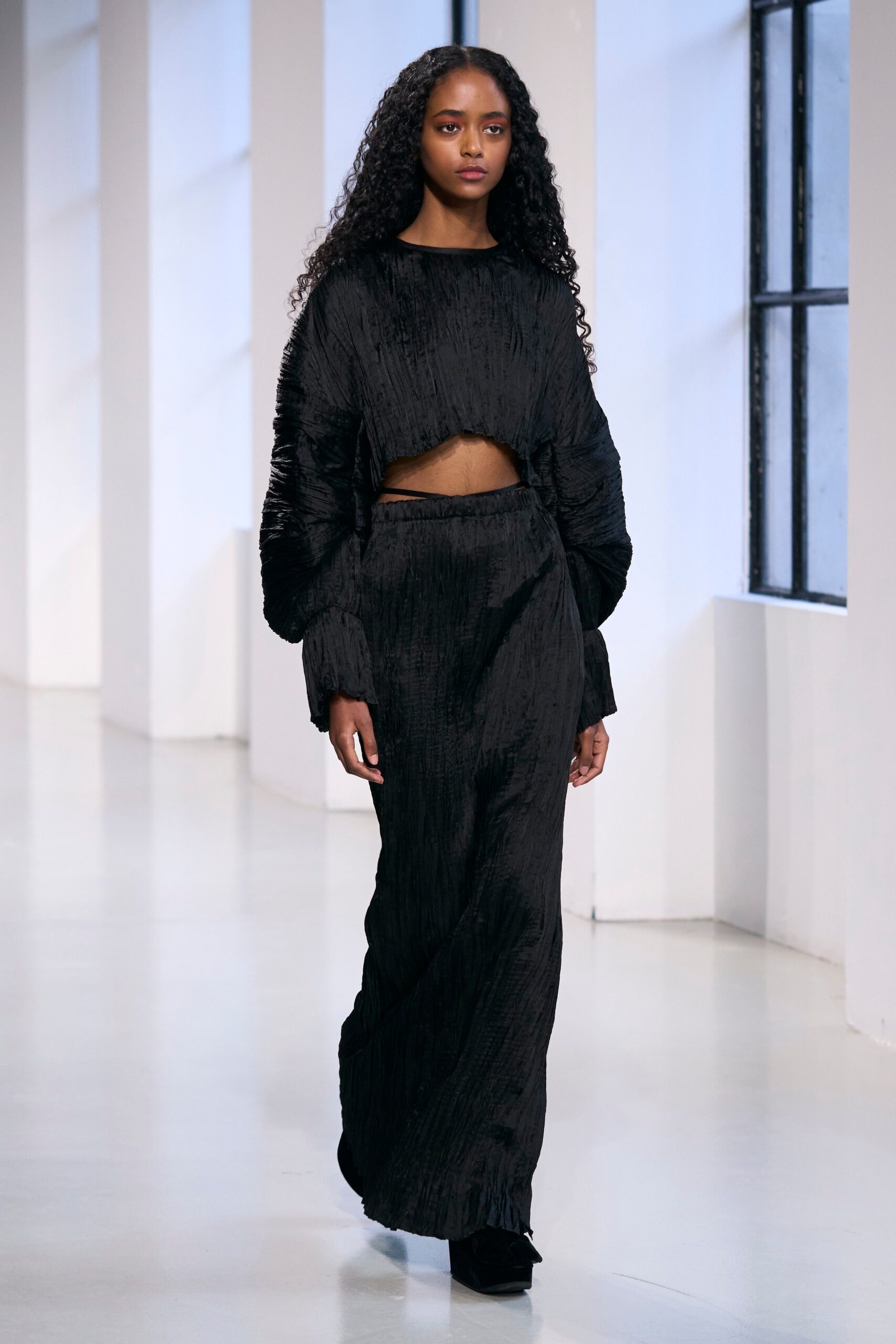 Mame Kurogouchi F/W 23 Look 19