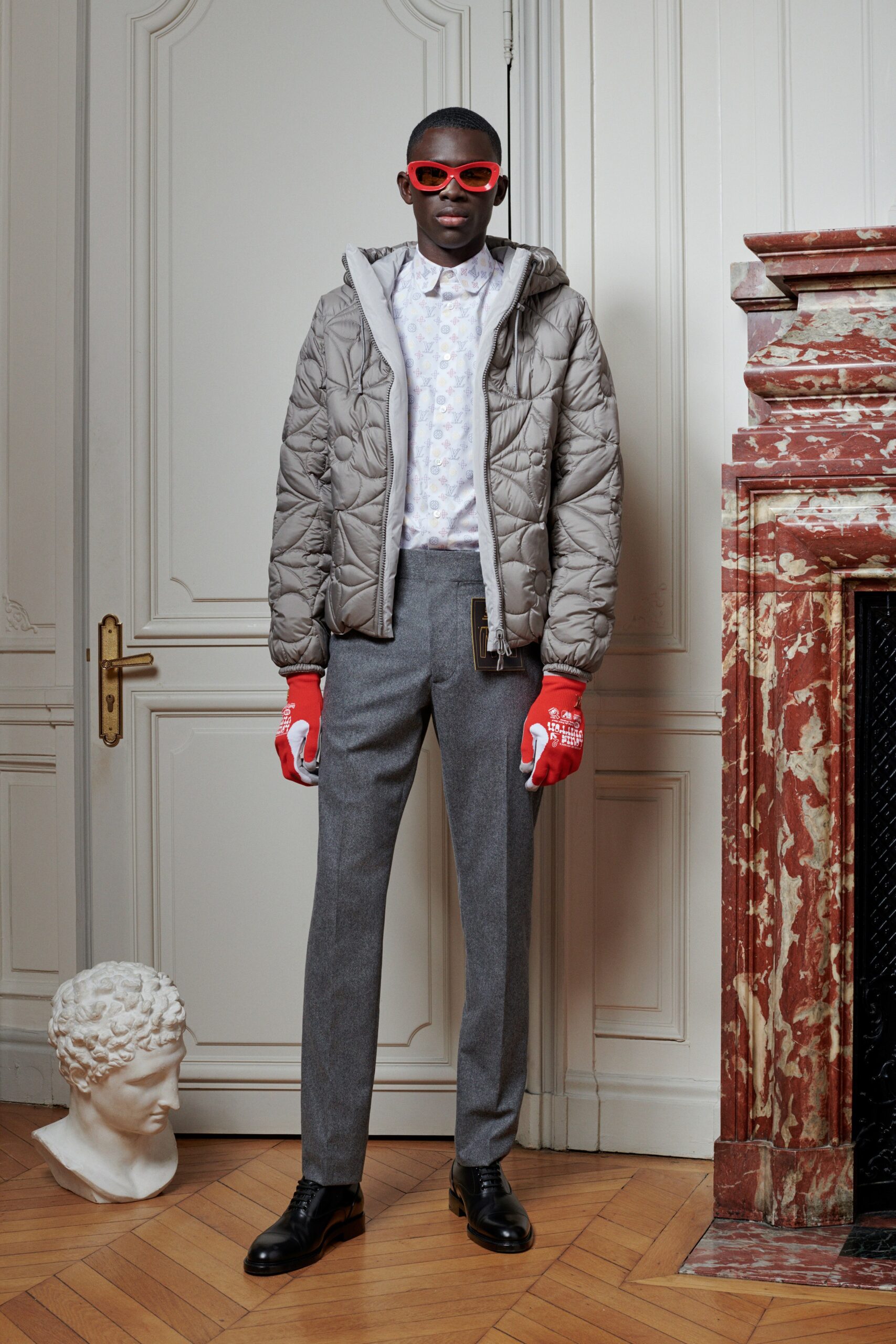 Louis Vuitton F/W 20 Look 17