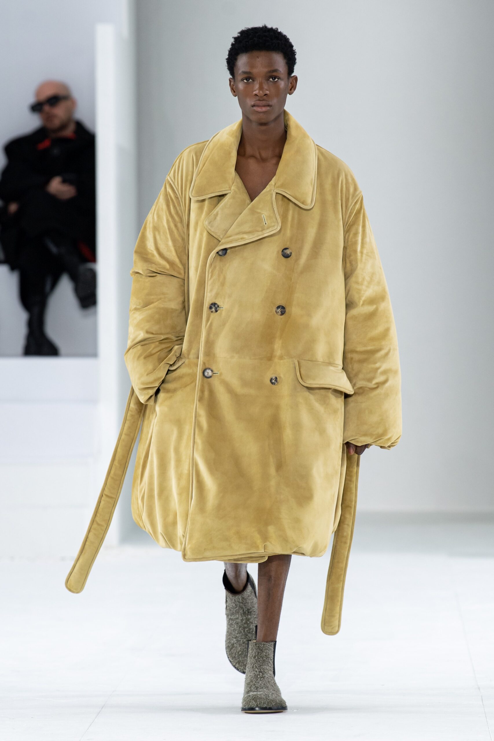 Loewe F/W 23 Menswear Look 20