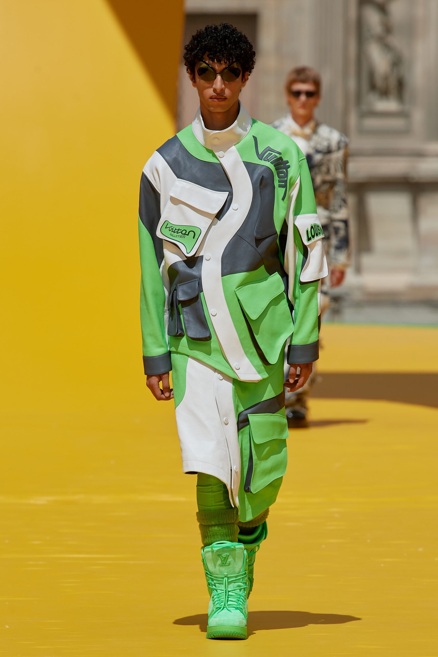 Louis Vuitton S/S 23 Menswear Look 15
