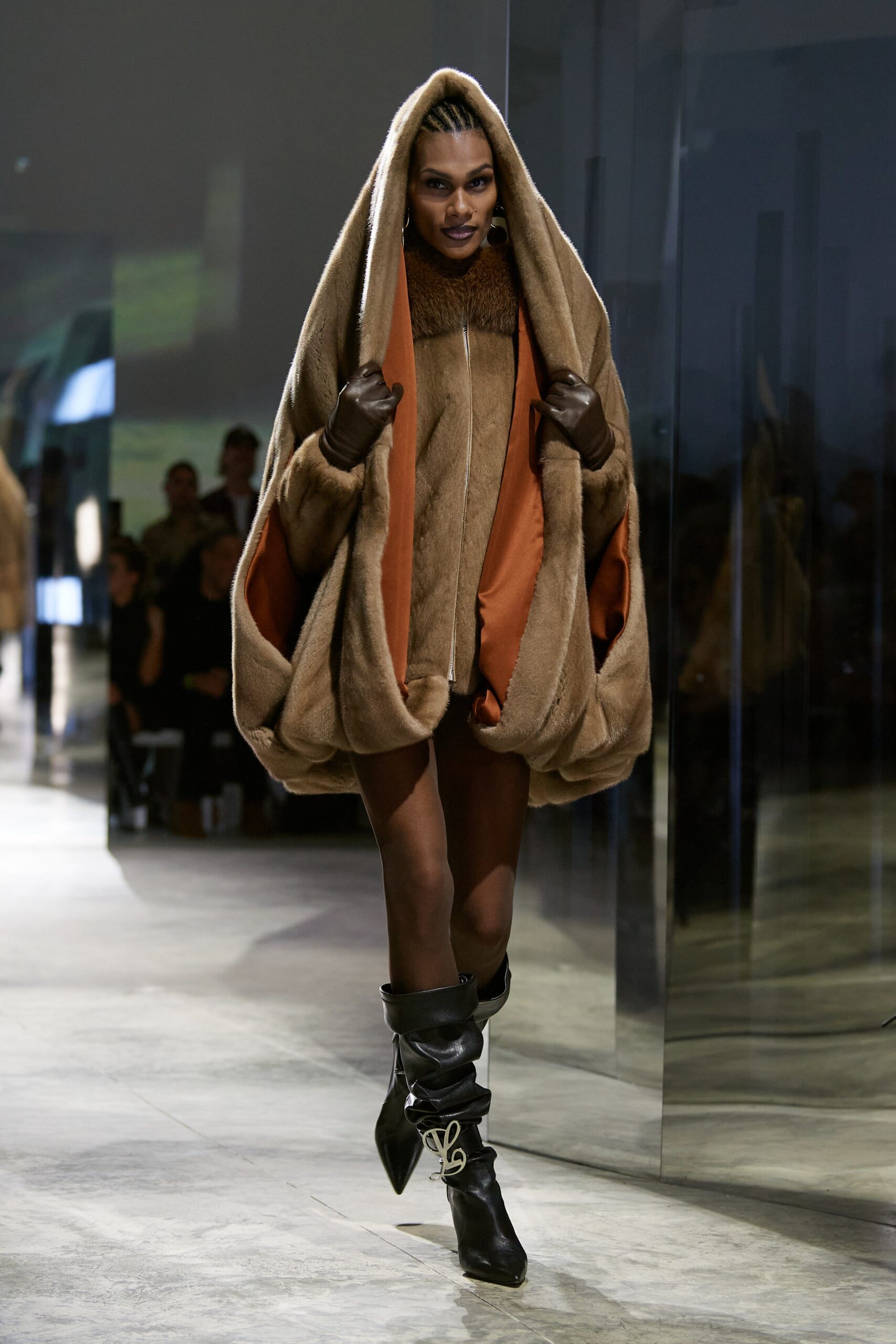 Luar F/W 23 Look 20