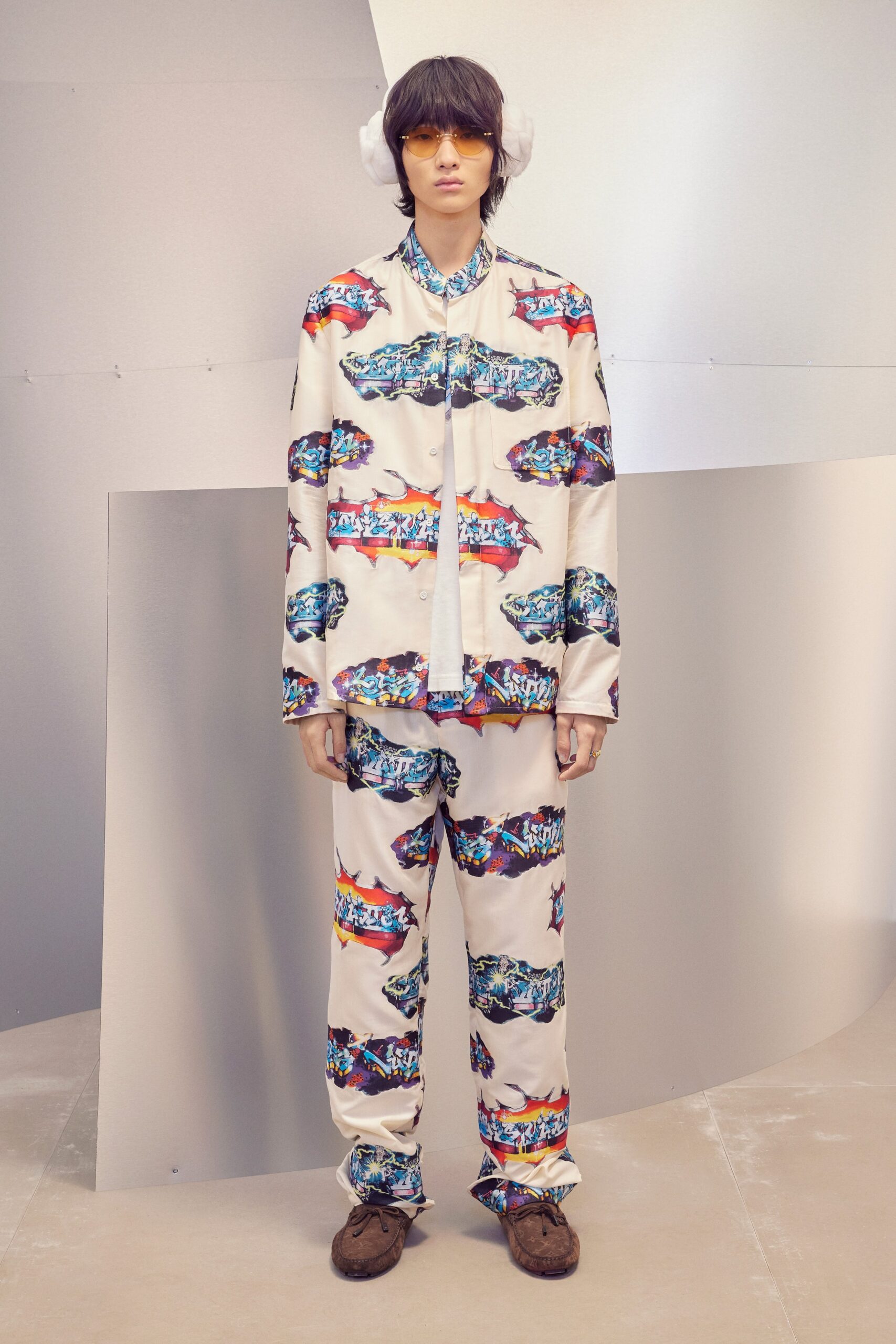 Louis Vuitton F/W 22 Look 21