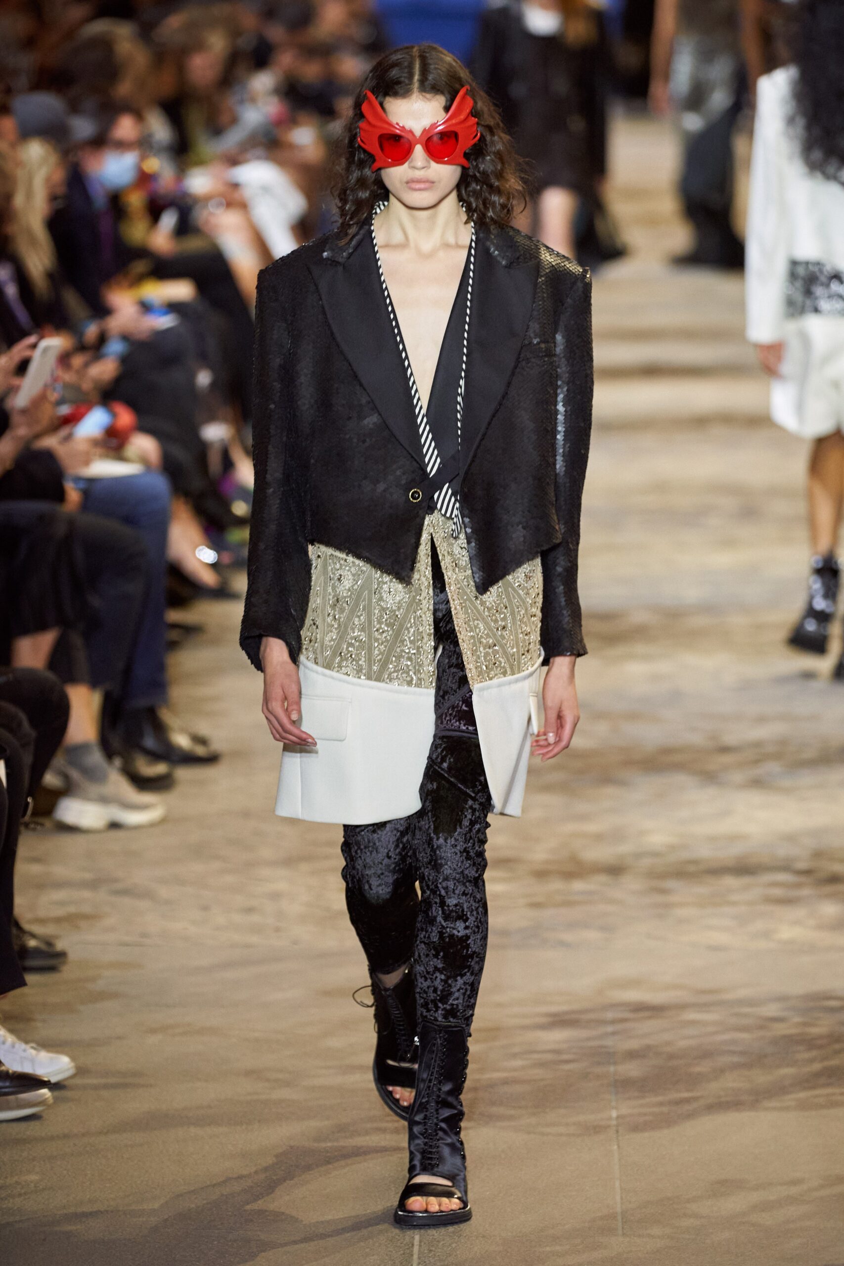 Louis Vuitton S/S 22 Look 21